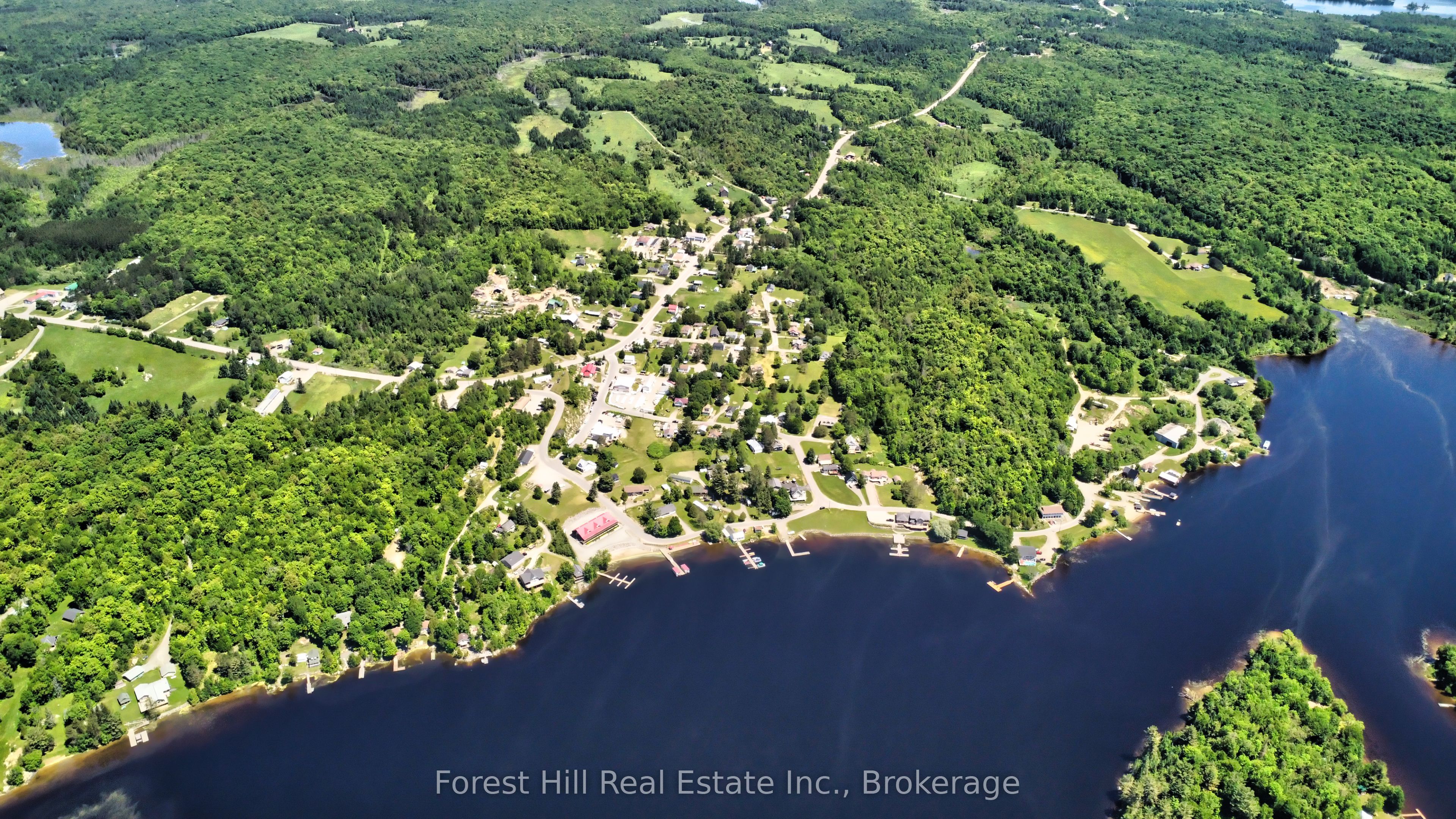 85 Wilson Lake Crescent Property Photo 39