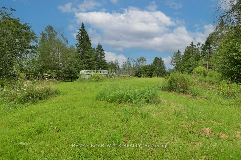 286 Brunton Side Road Property Photo 8