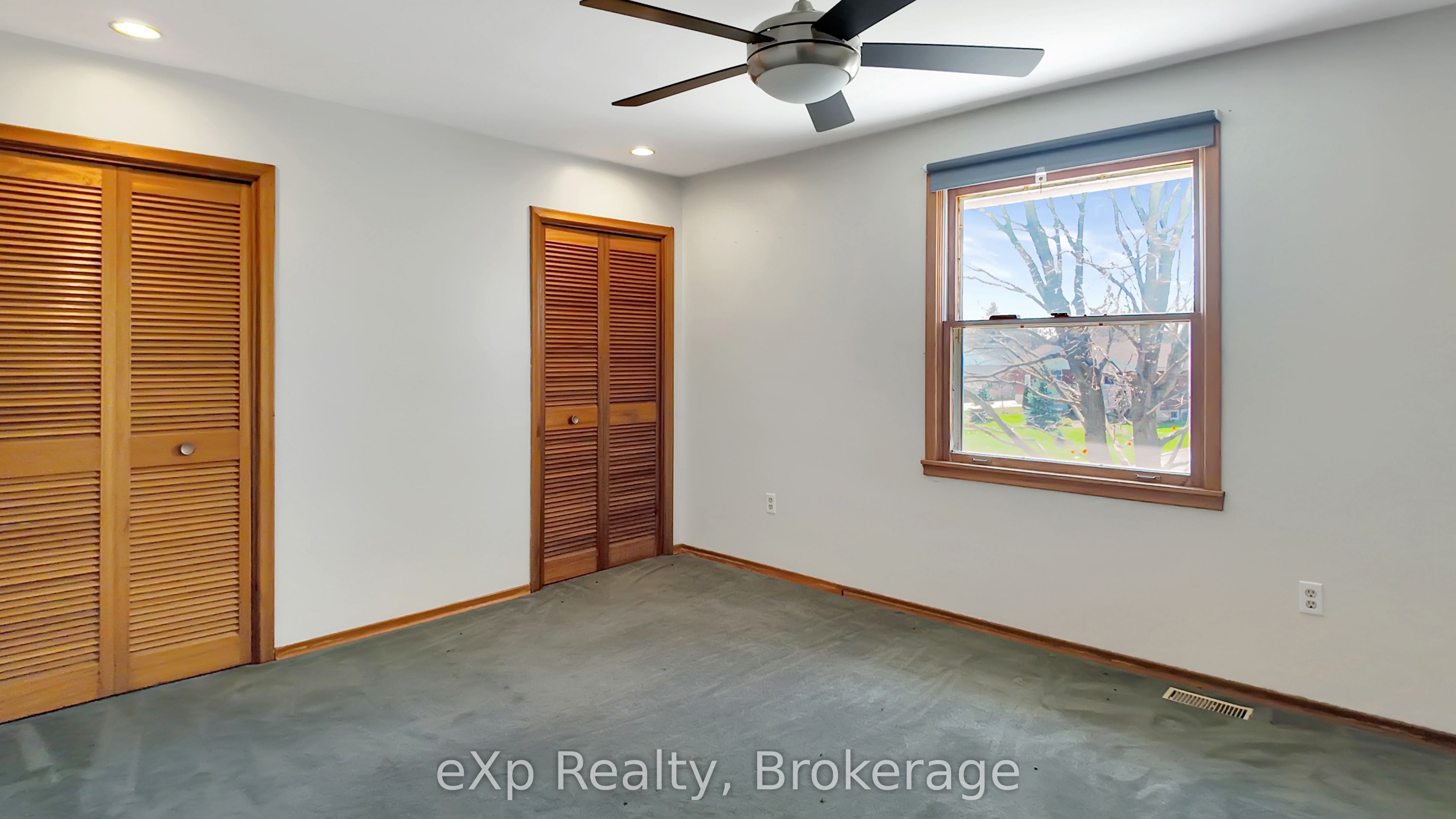 251 4th Avenue Property Photo 22