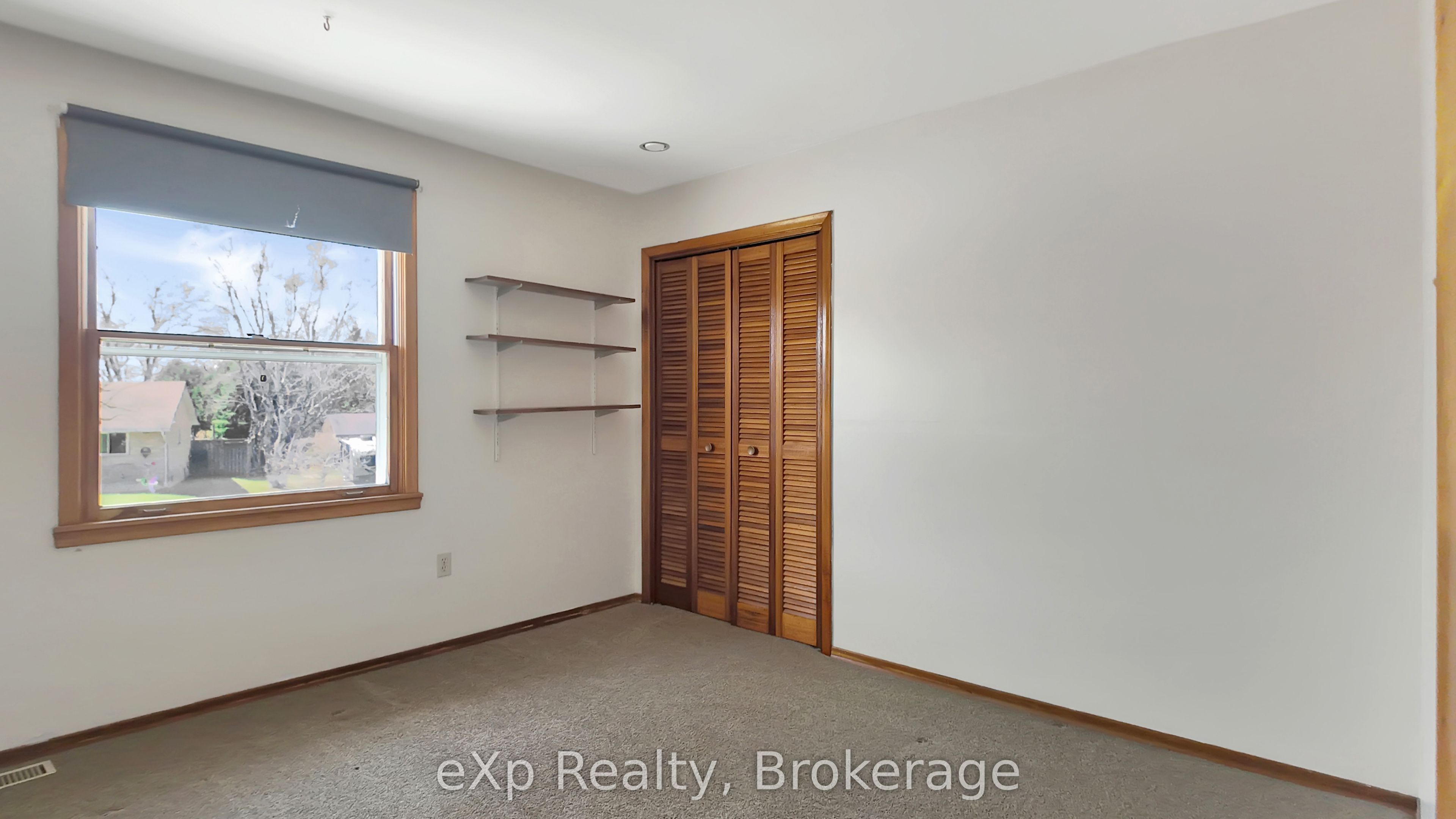 251 4th Avenue Property Photo 24