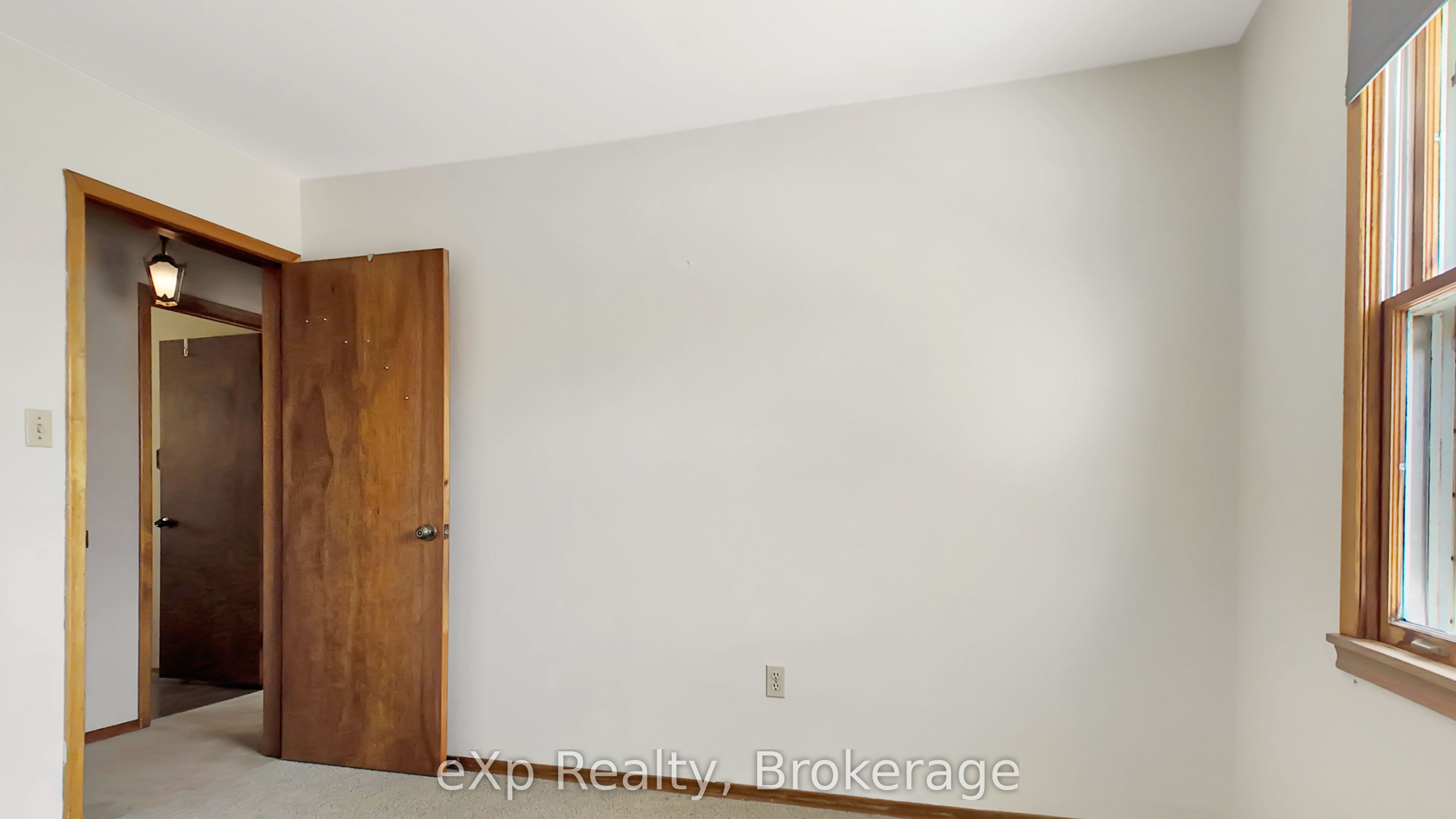 251 4th Avenue Property Photo 25