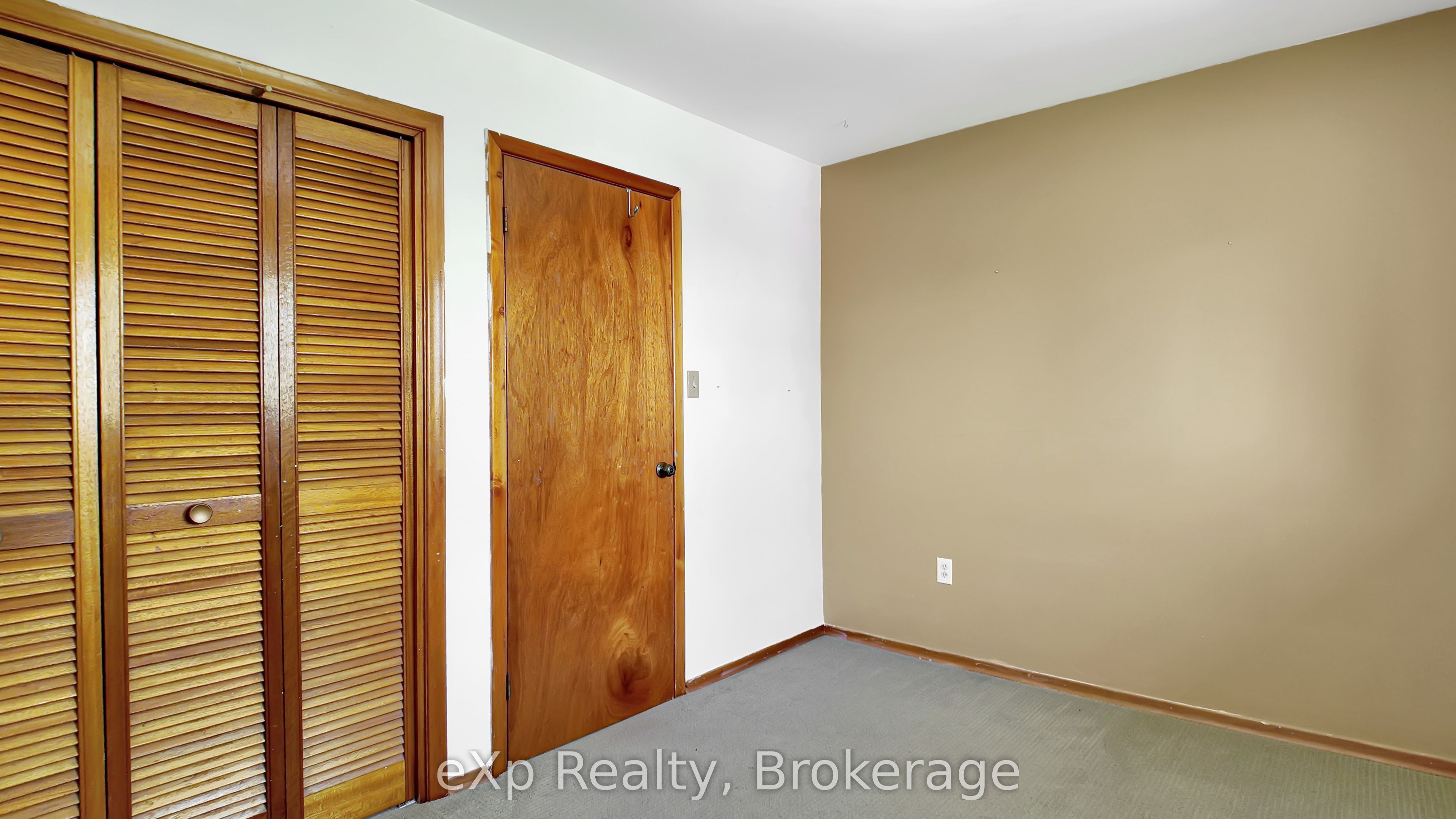 251 4th Avenue Property Photo 27