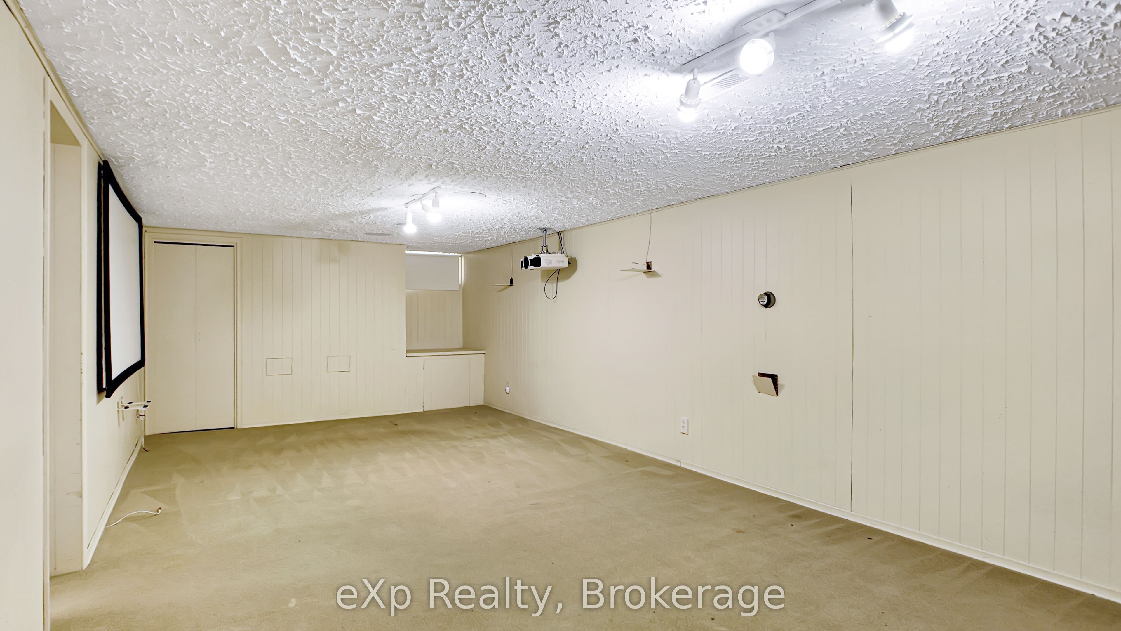 251 4th Avenue Property Photo 30