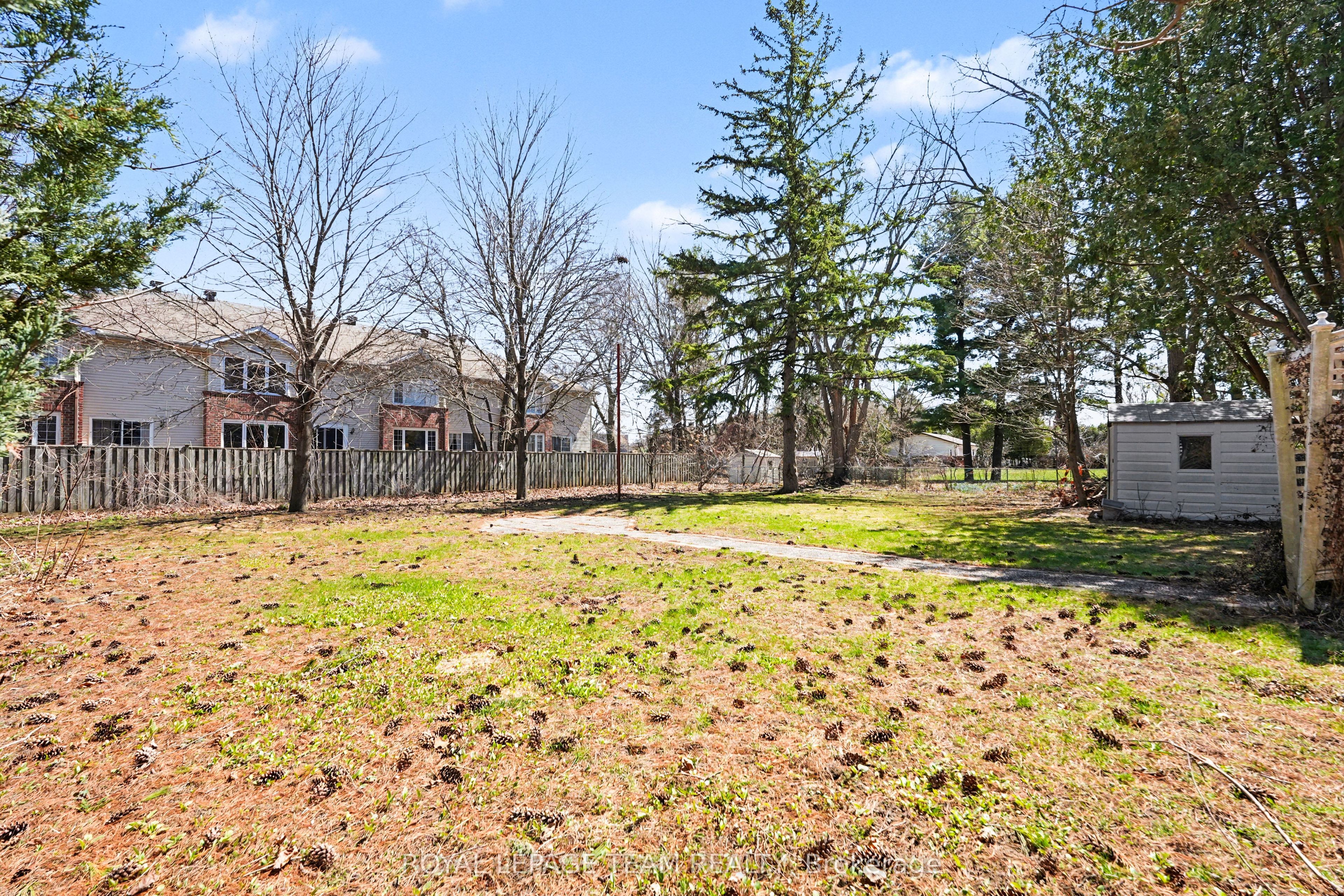 429 Ancaster Avenue Property Photo 16