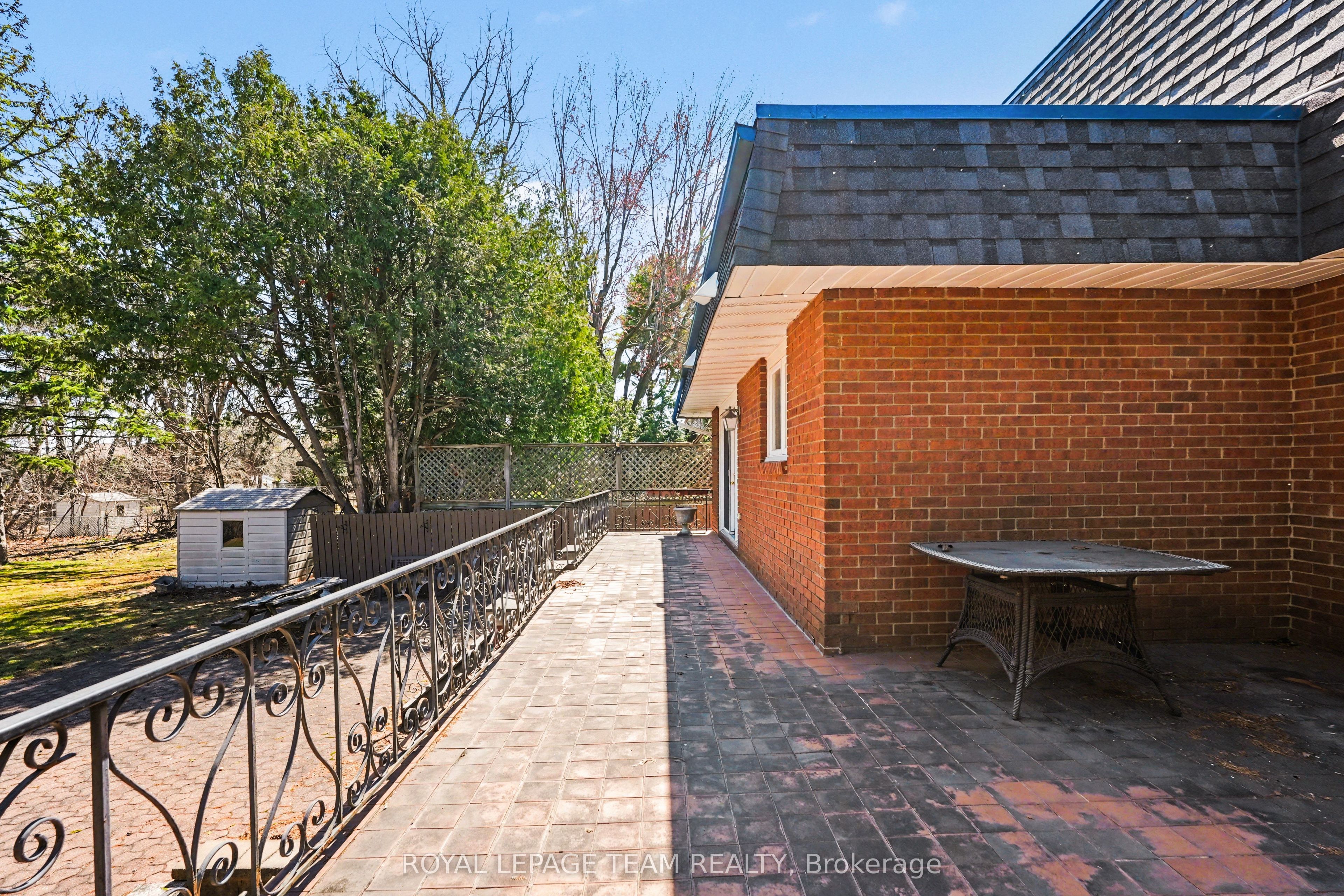 429 Ancaster Avenue Property Photo 17
