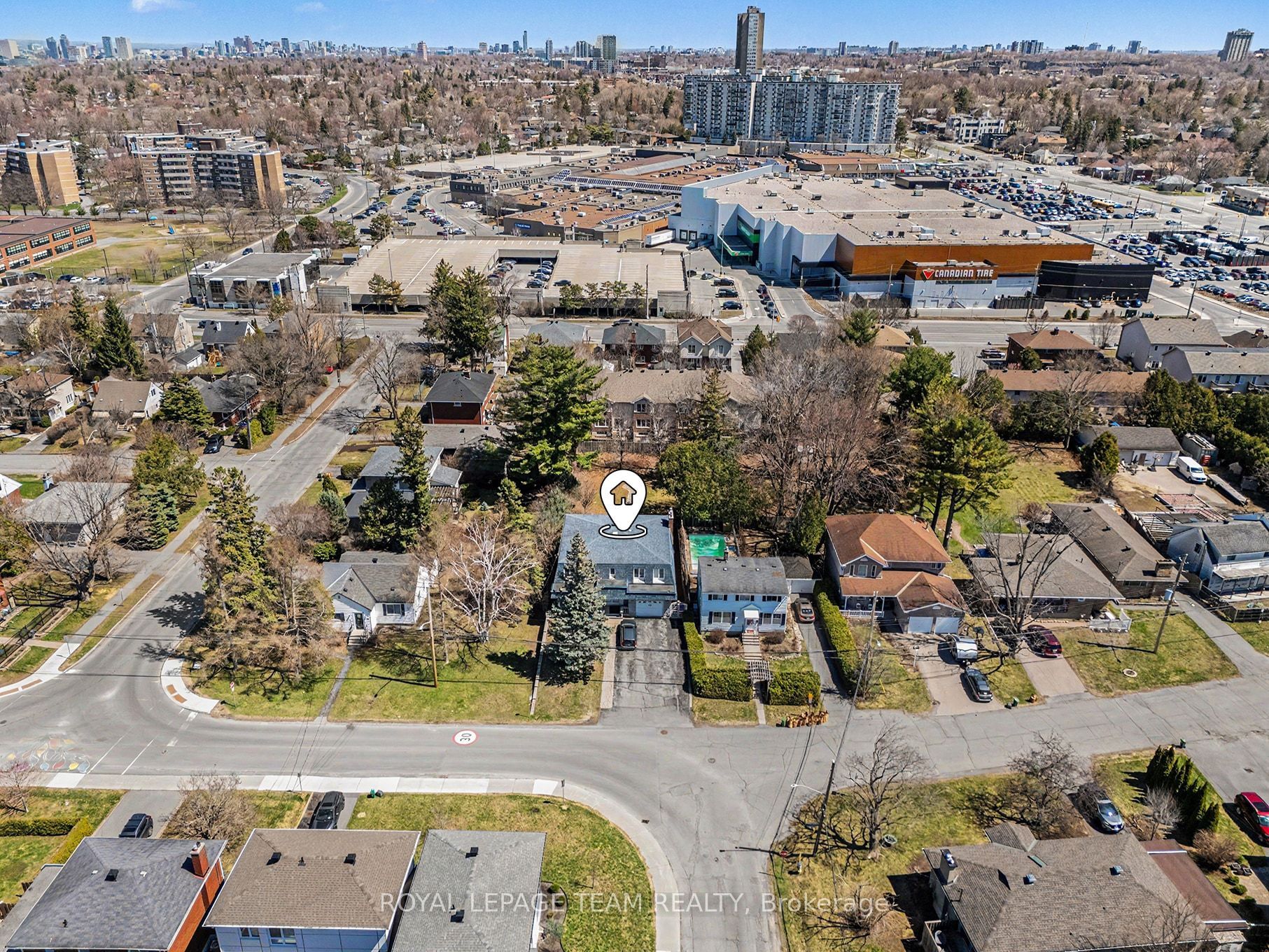 429 Ancaster Avenue Property Photo 18
