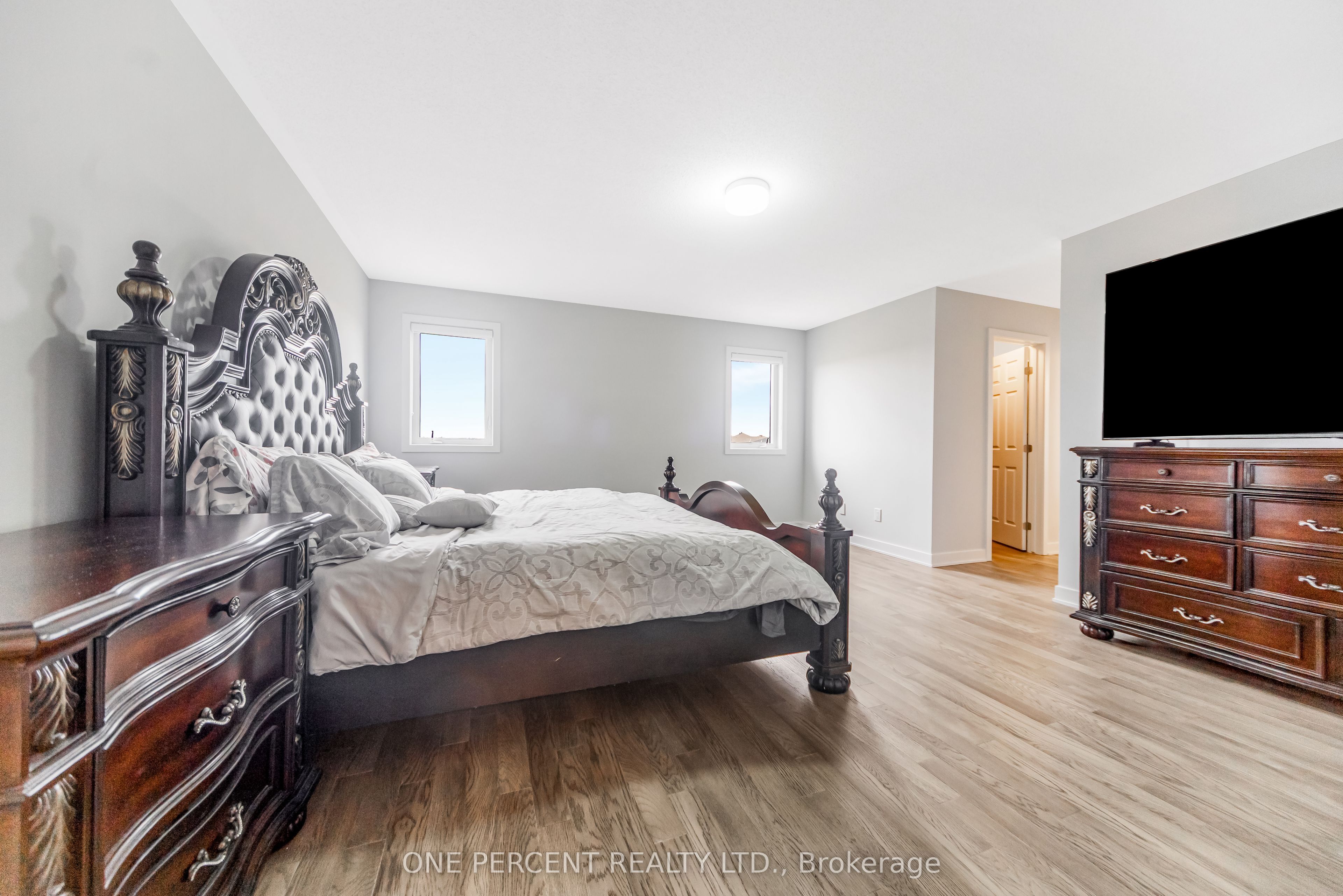 1016 Showman Street Property Photo 14