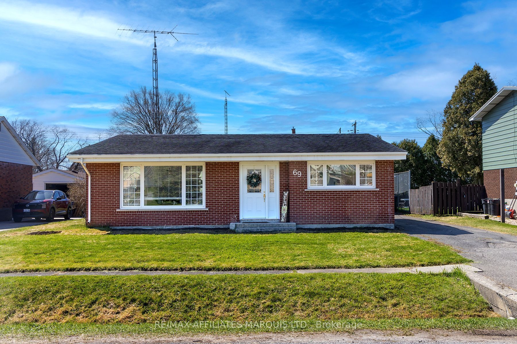 69 Kyle Drive Property Photo 1