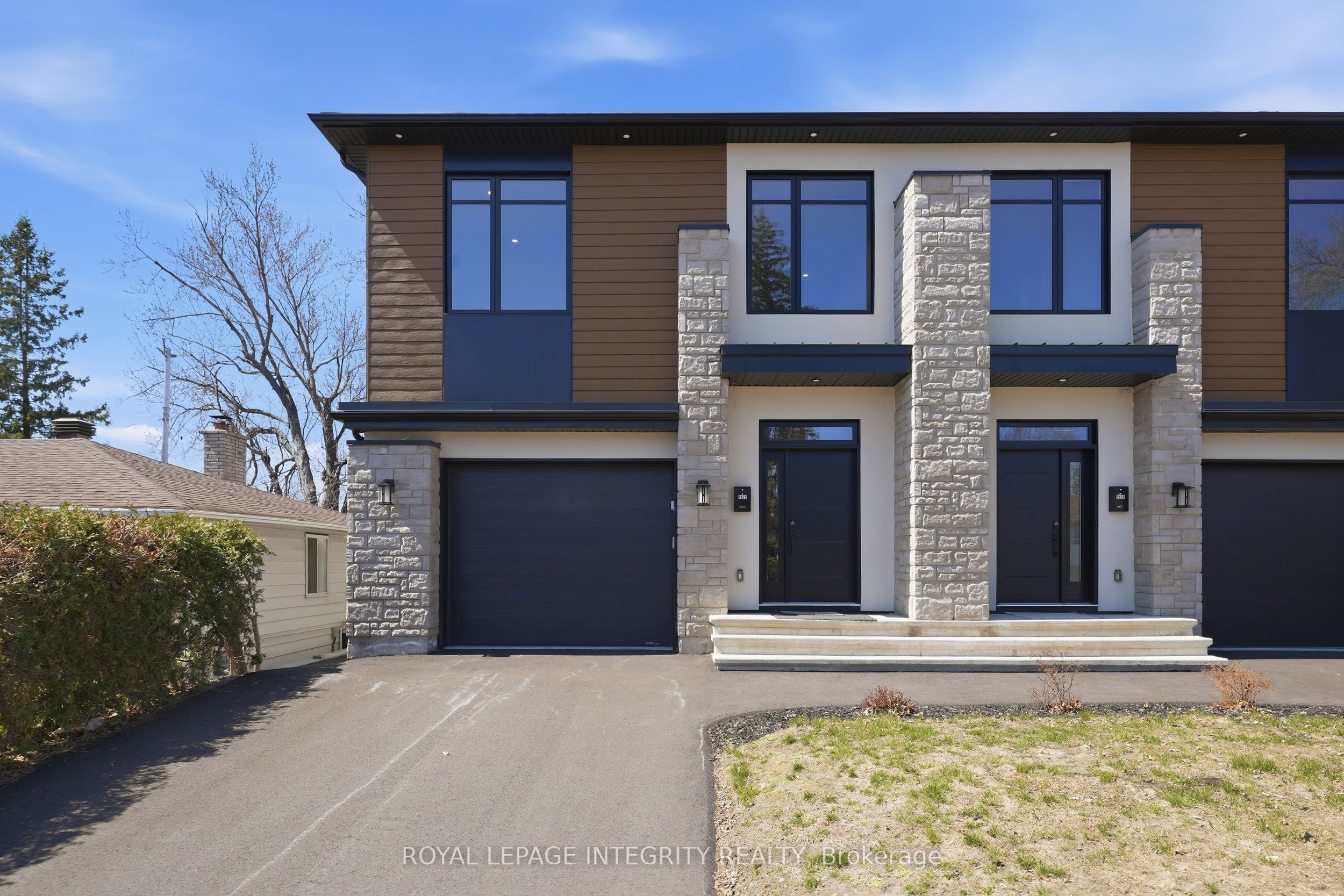 984 Watson Street Property Photo 1