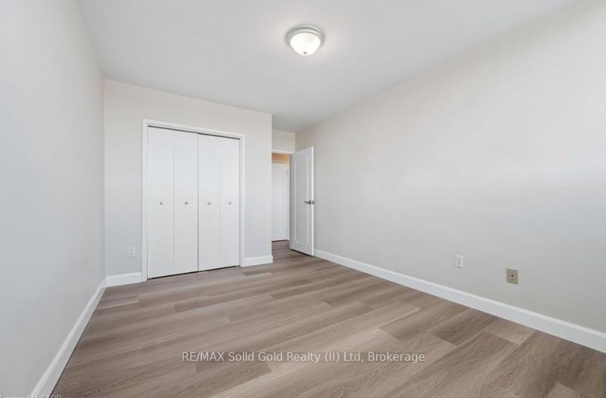 24 Midland Drive 604 Property Photo 31