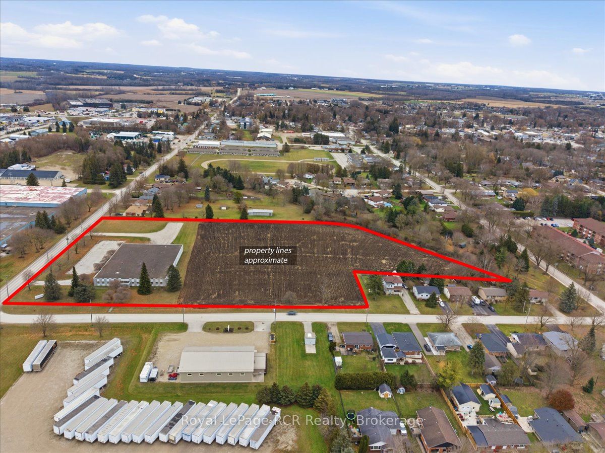 360 Perth Street Property Photo 2