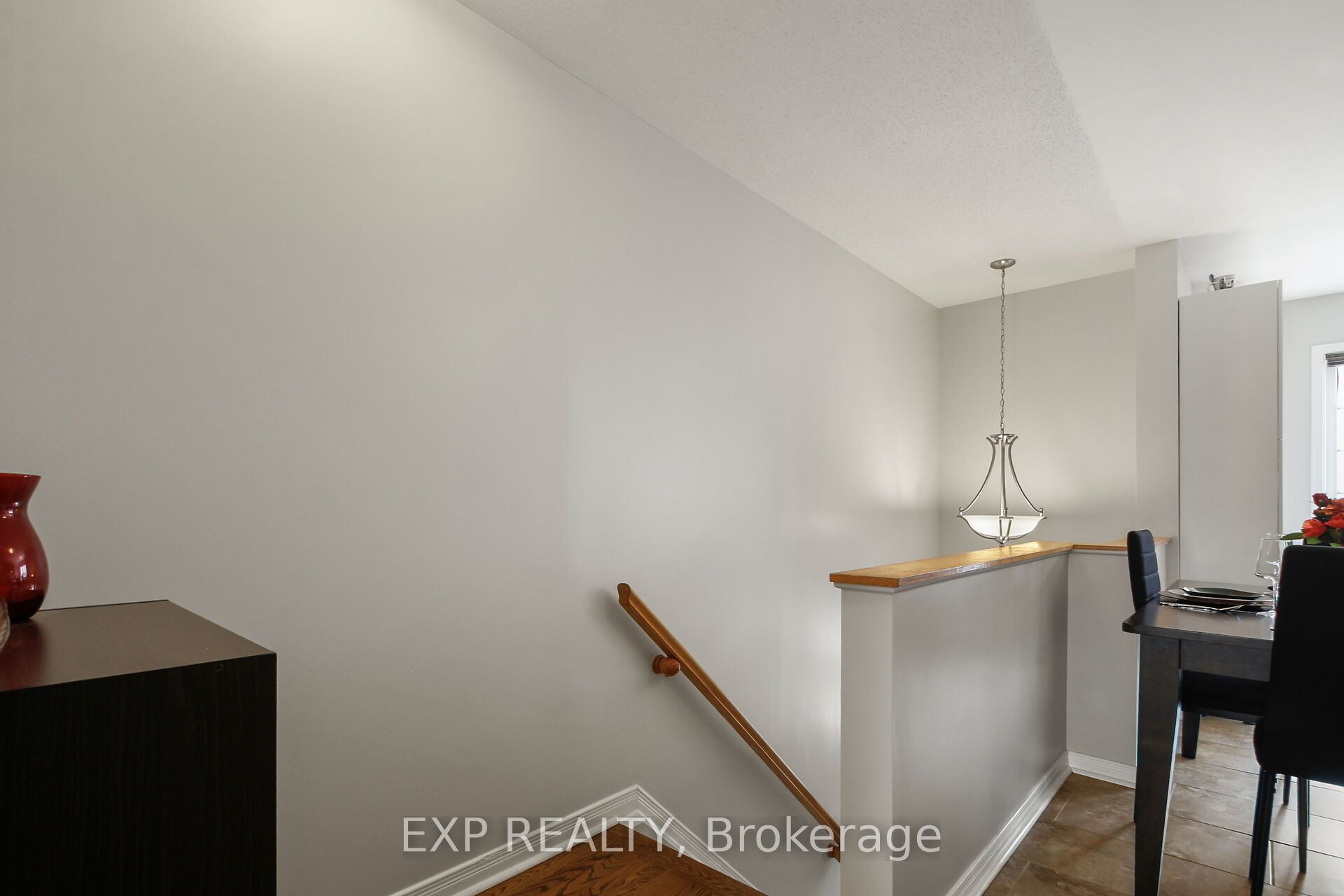 321 Wiffen Private Property Photo 3