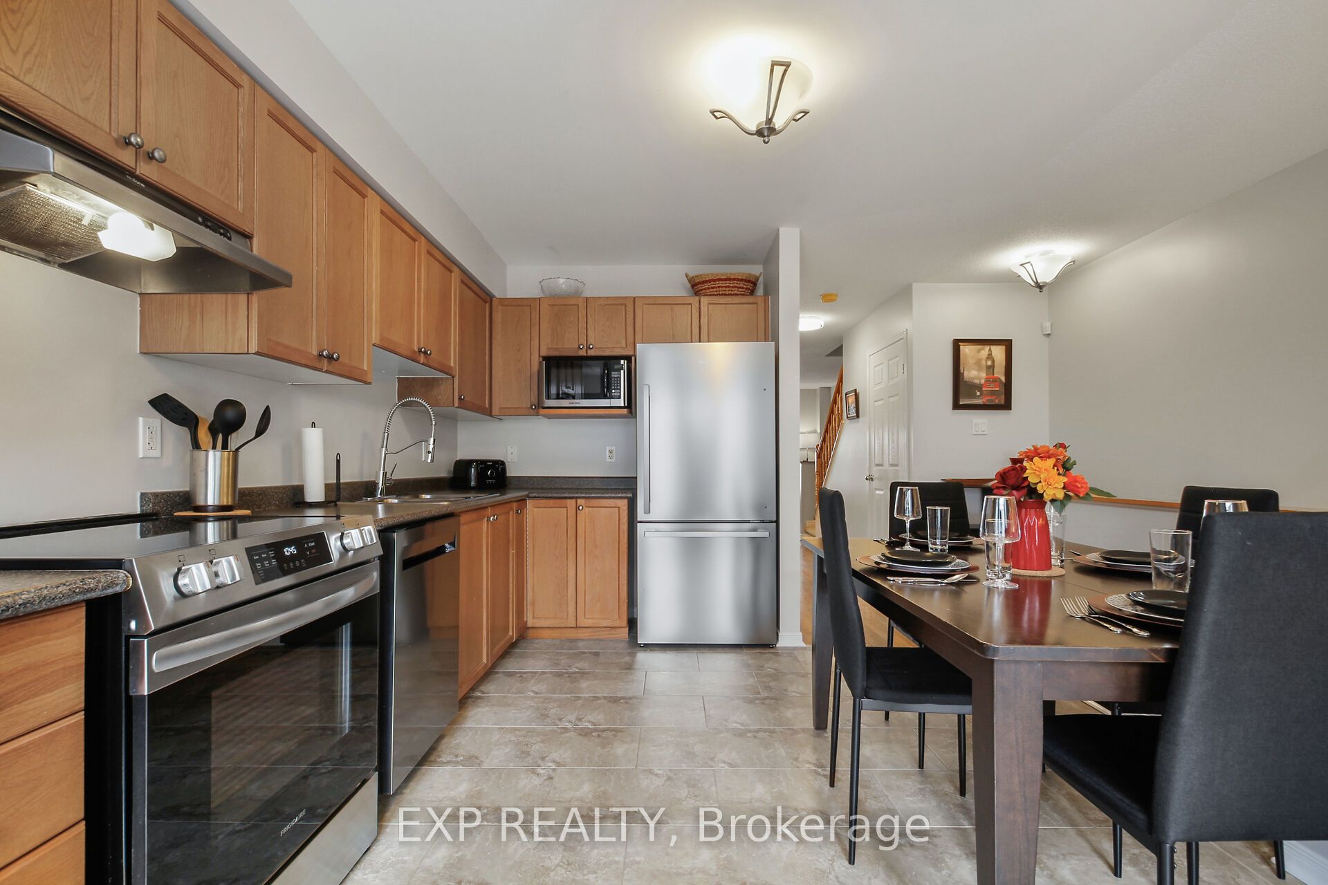 321 Wiffen Private Property Photo 8