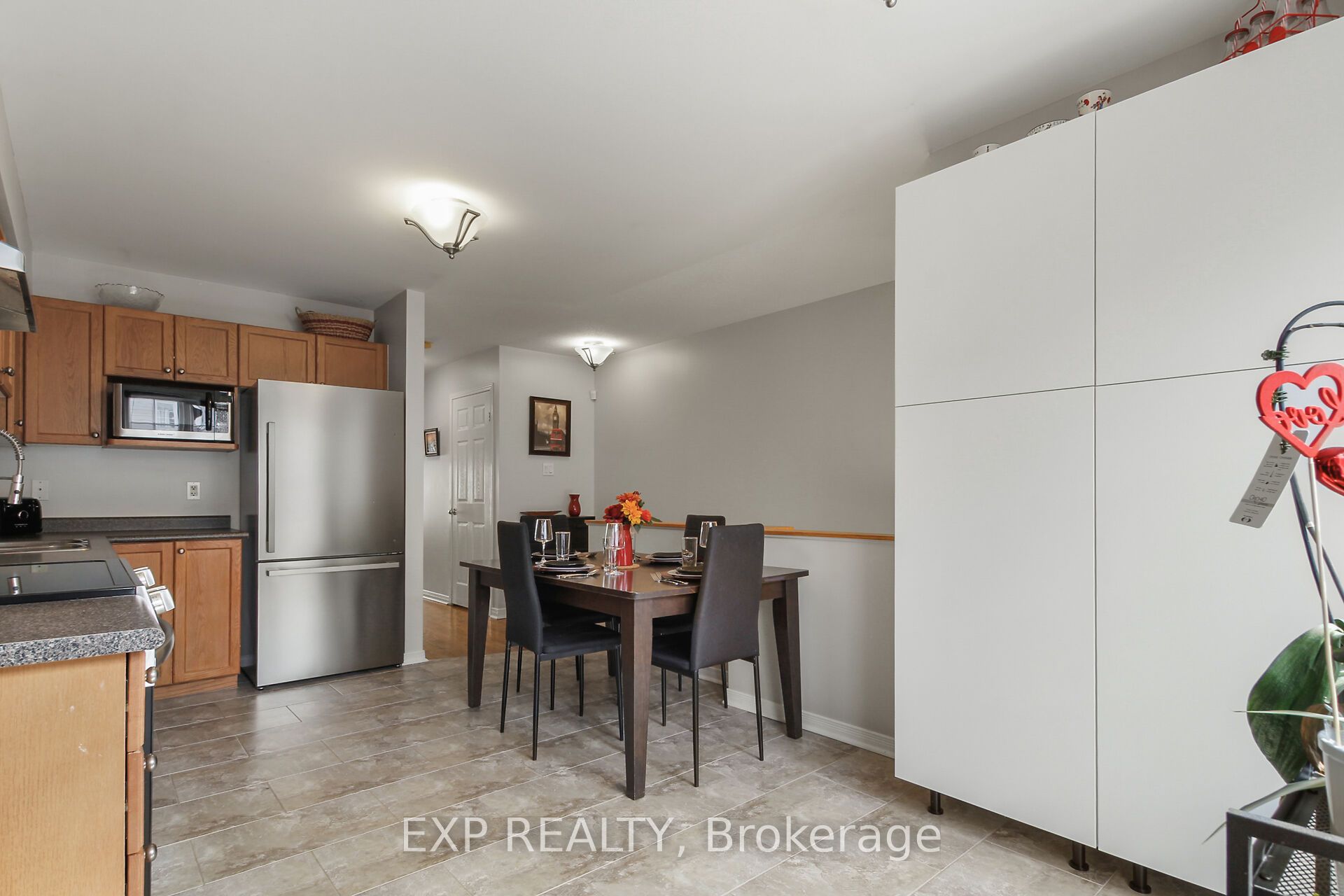 321 Wiffen Private Property Photo 10
