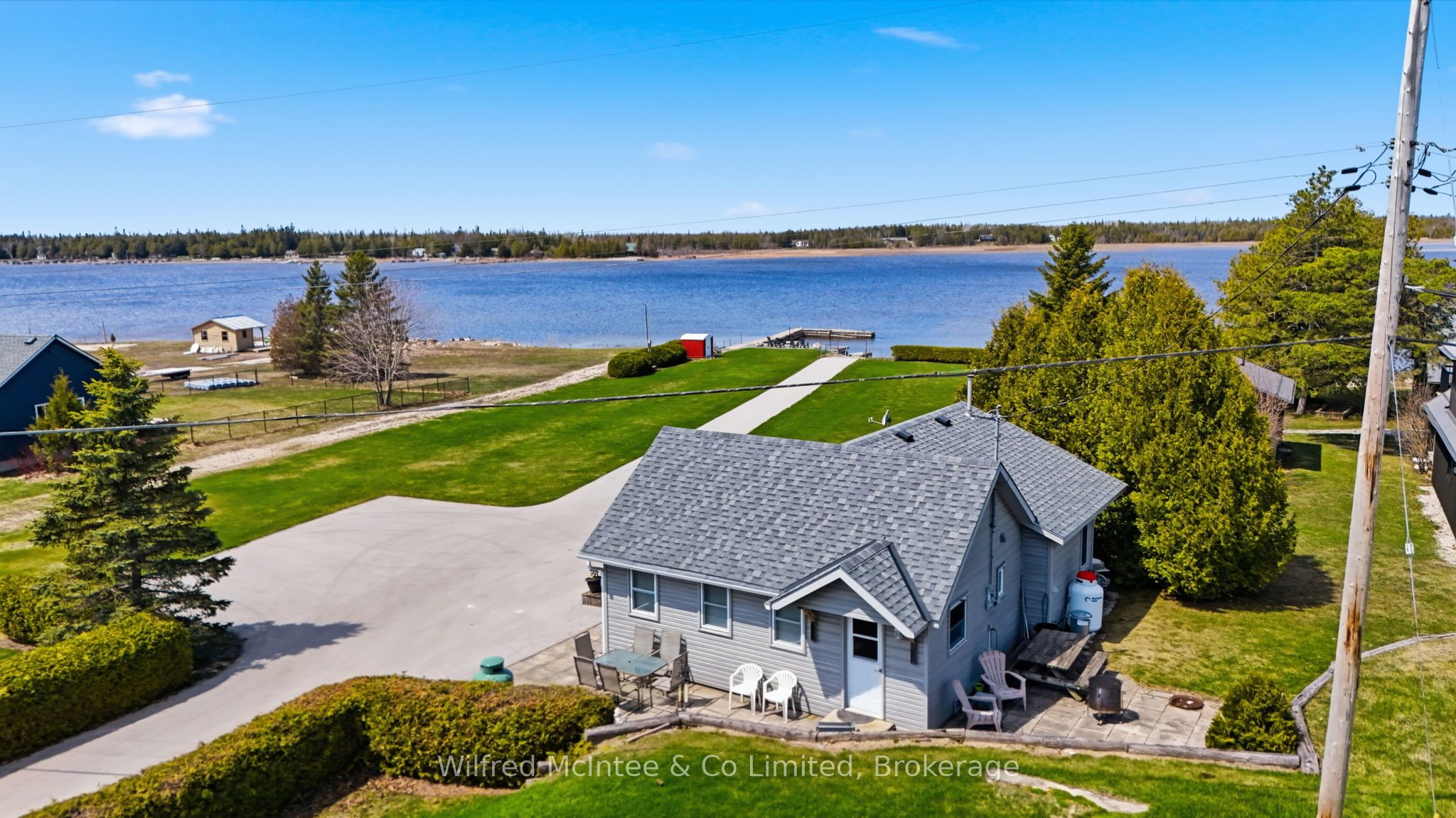 834 Pike Bay Road Property Photo 1