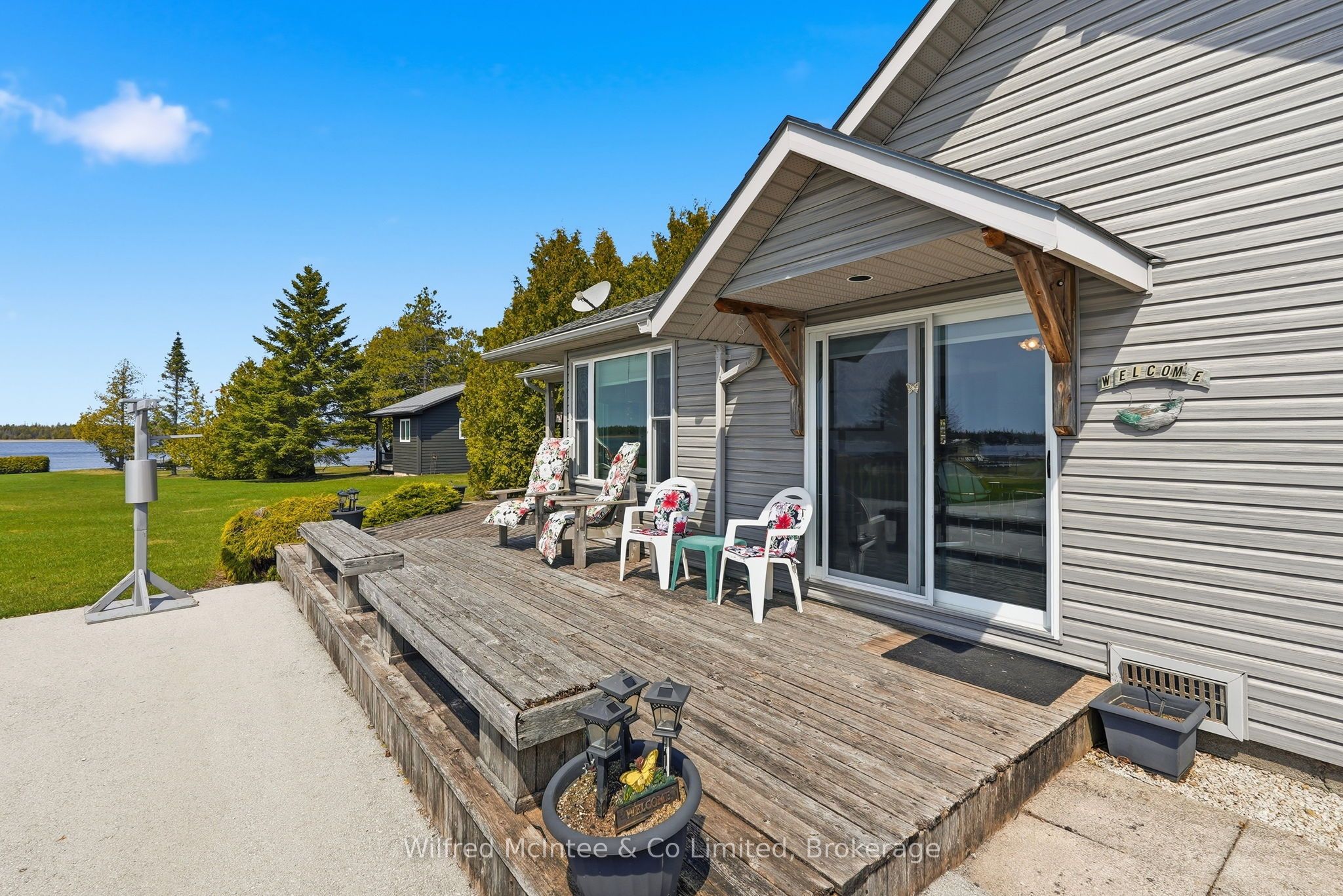 834 Pike Bay Road Property Photo 12