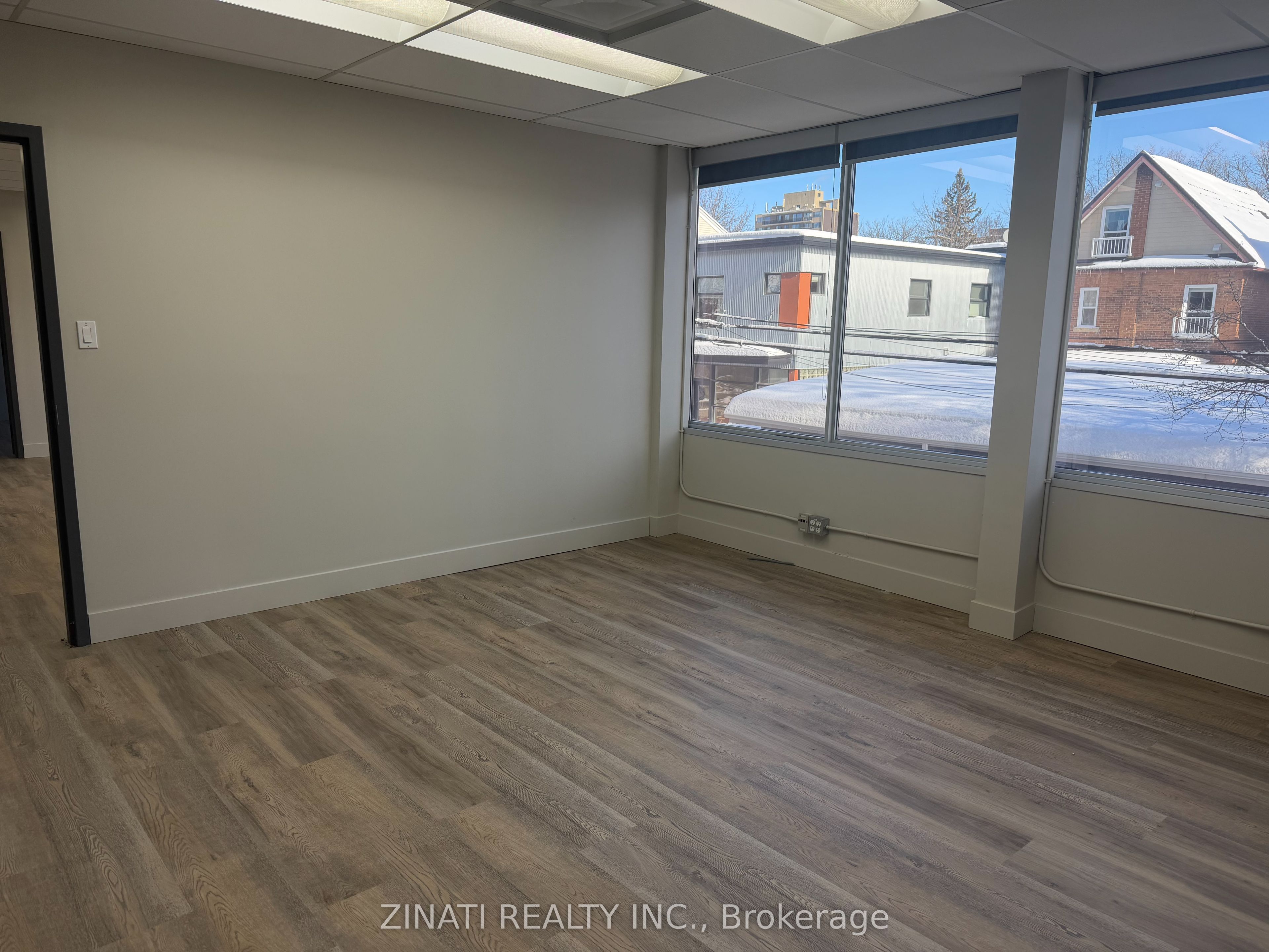 175 Holland Avenue 2nd Floor Property Photo 15