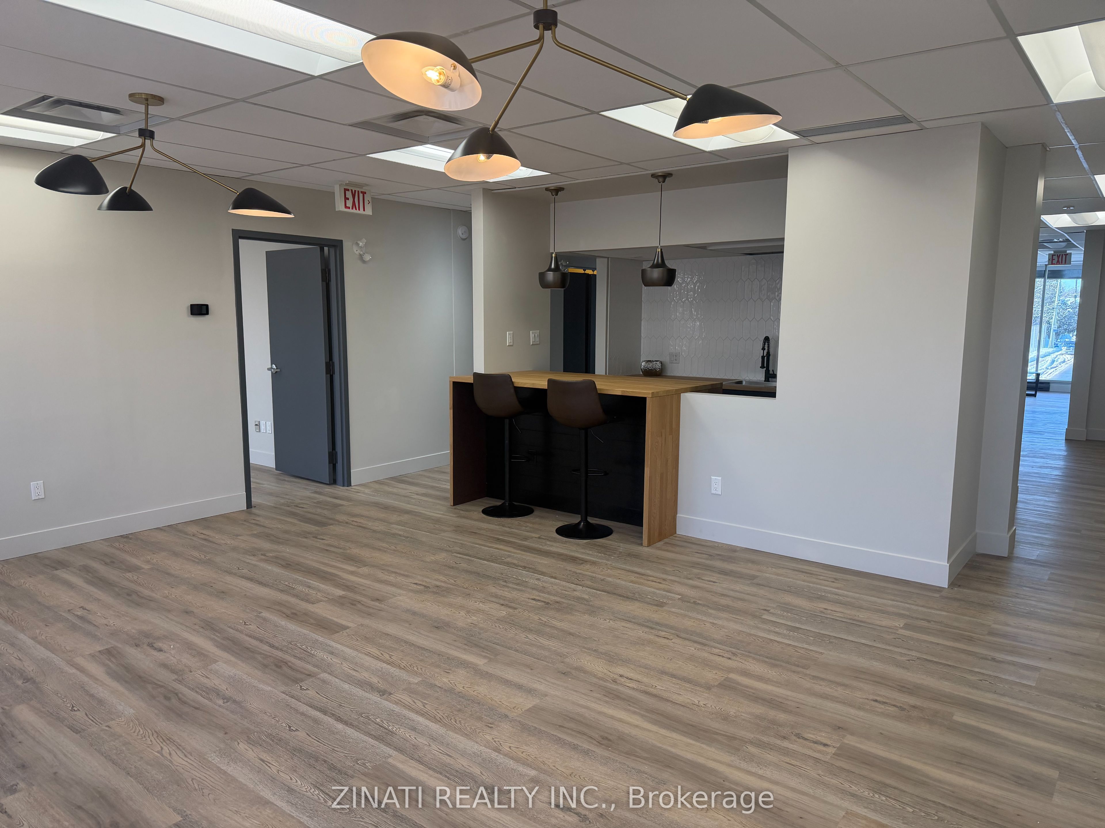 175 Holland Avenue 2nd Floor Property Photo 17