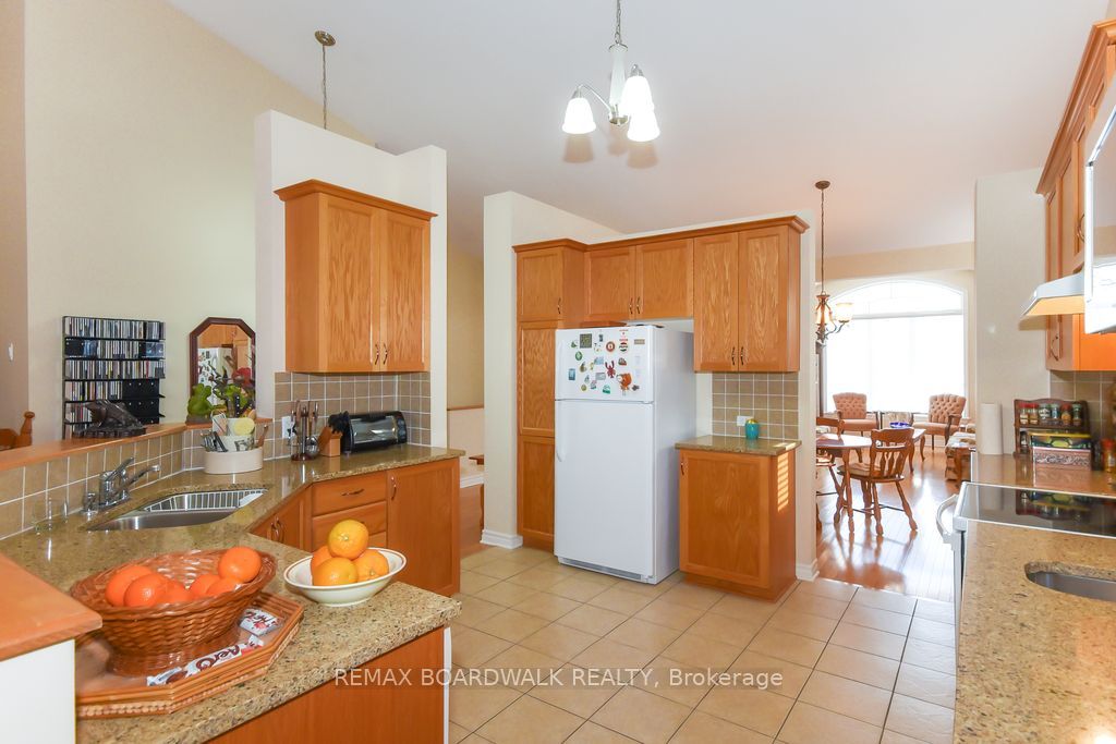 1861 Mickelberry Crescent Property Photo 18