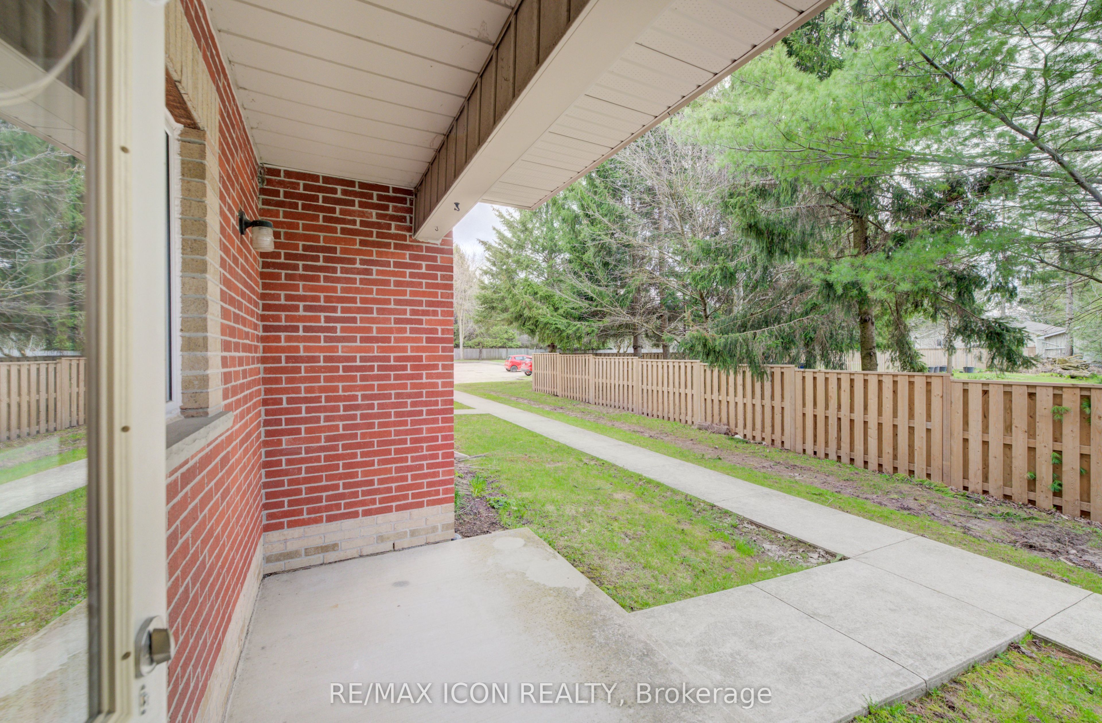440 Durham Street W 105 Property Photo 25