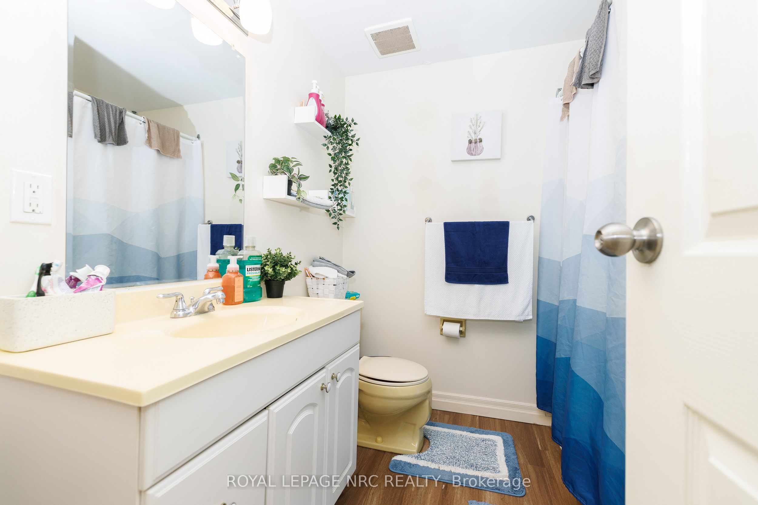 50 Lakeshore Rd Unit 44 Road Property Photo 11
