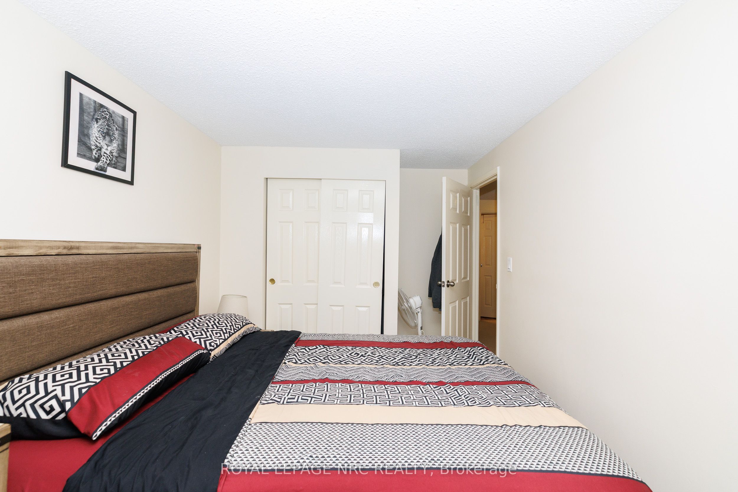 50 Lakeshore Rd Unit 44 Road Property Photo 16
