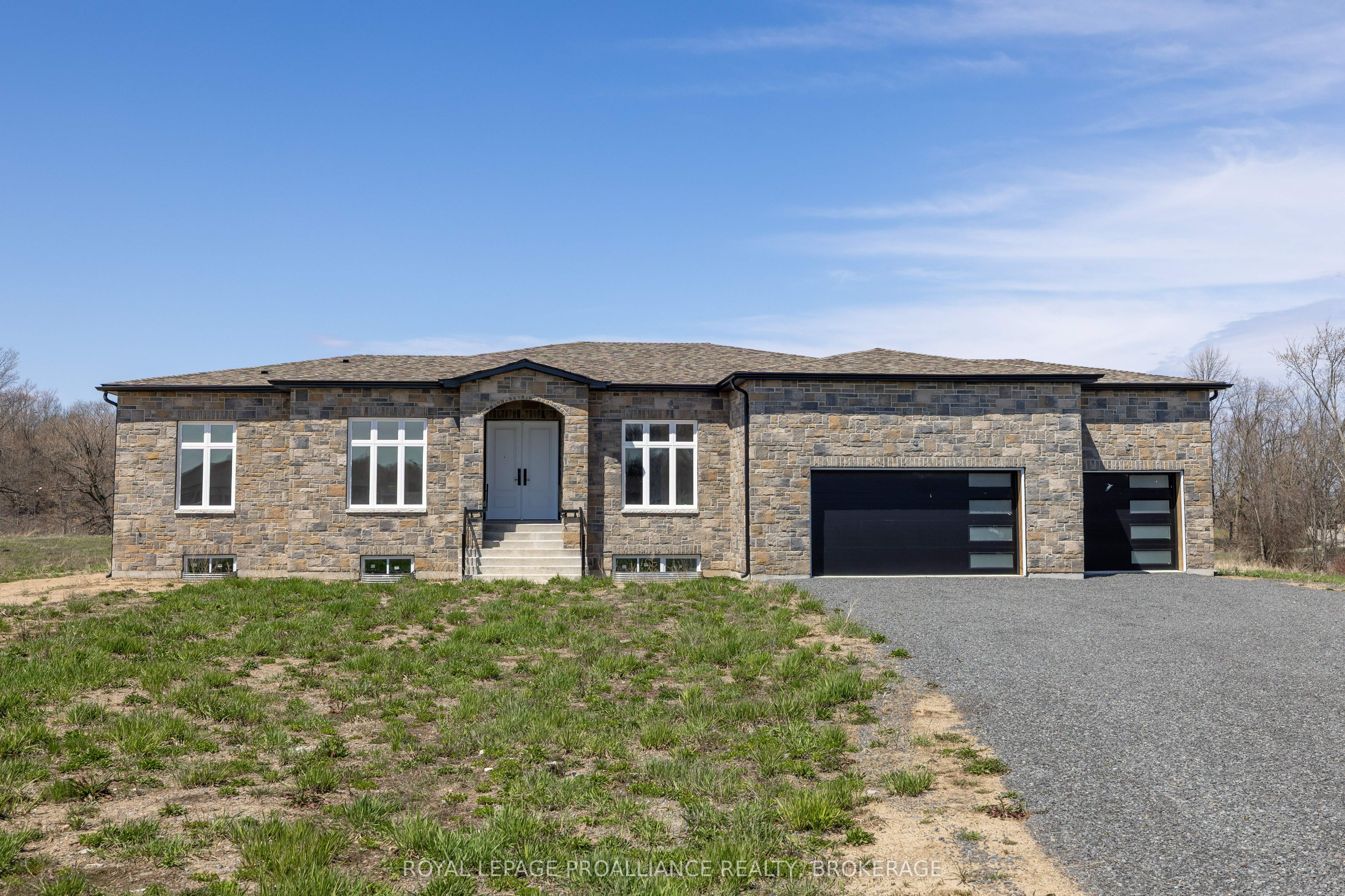 138 Hineman Street Property Photo 1