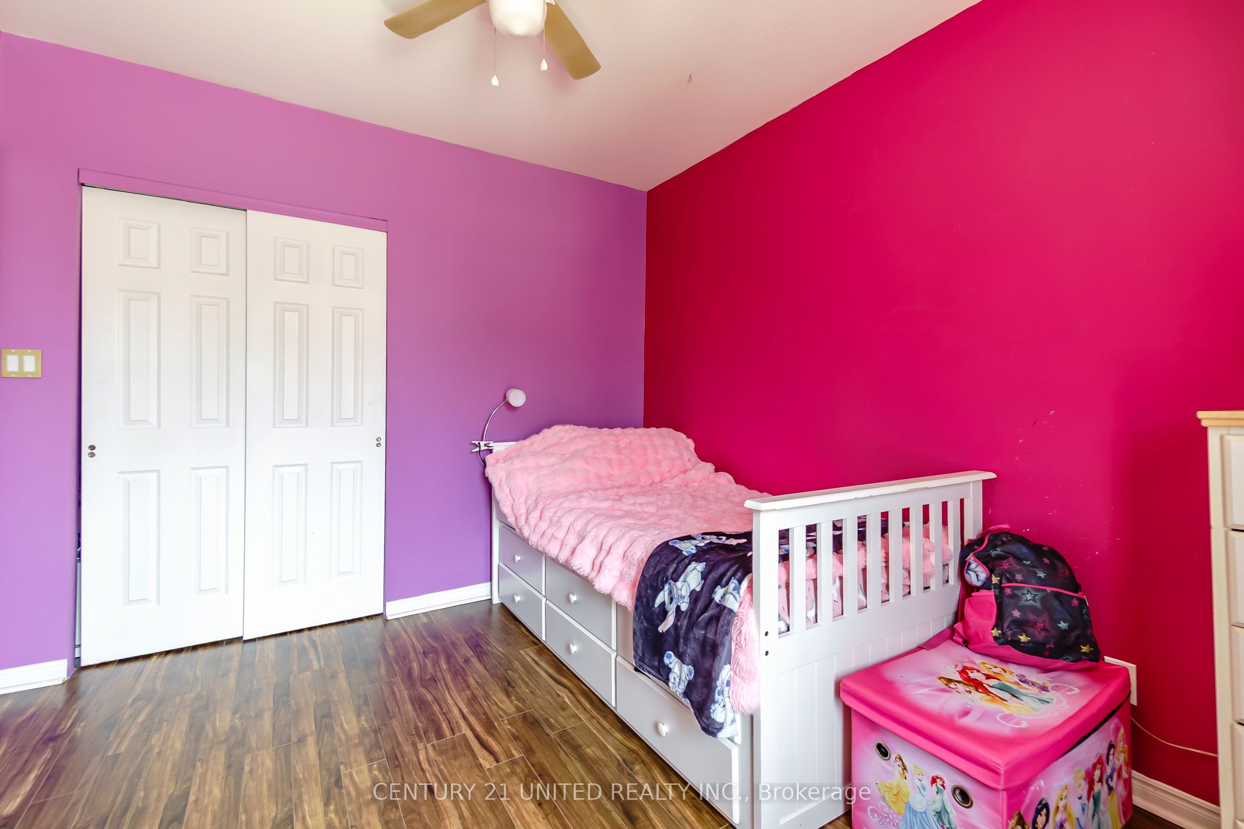 15 Mathison Street E Property Photo 33