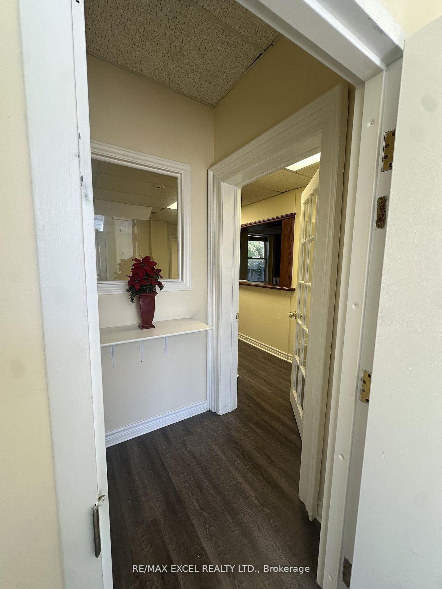 319 Division Street Property Photo 2