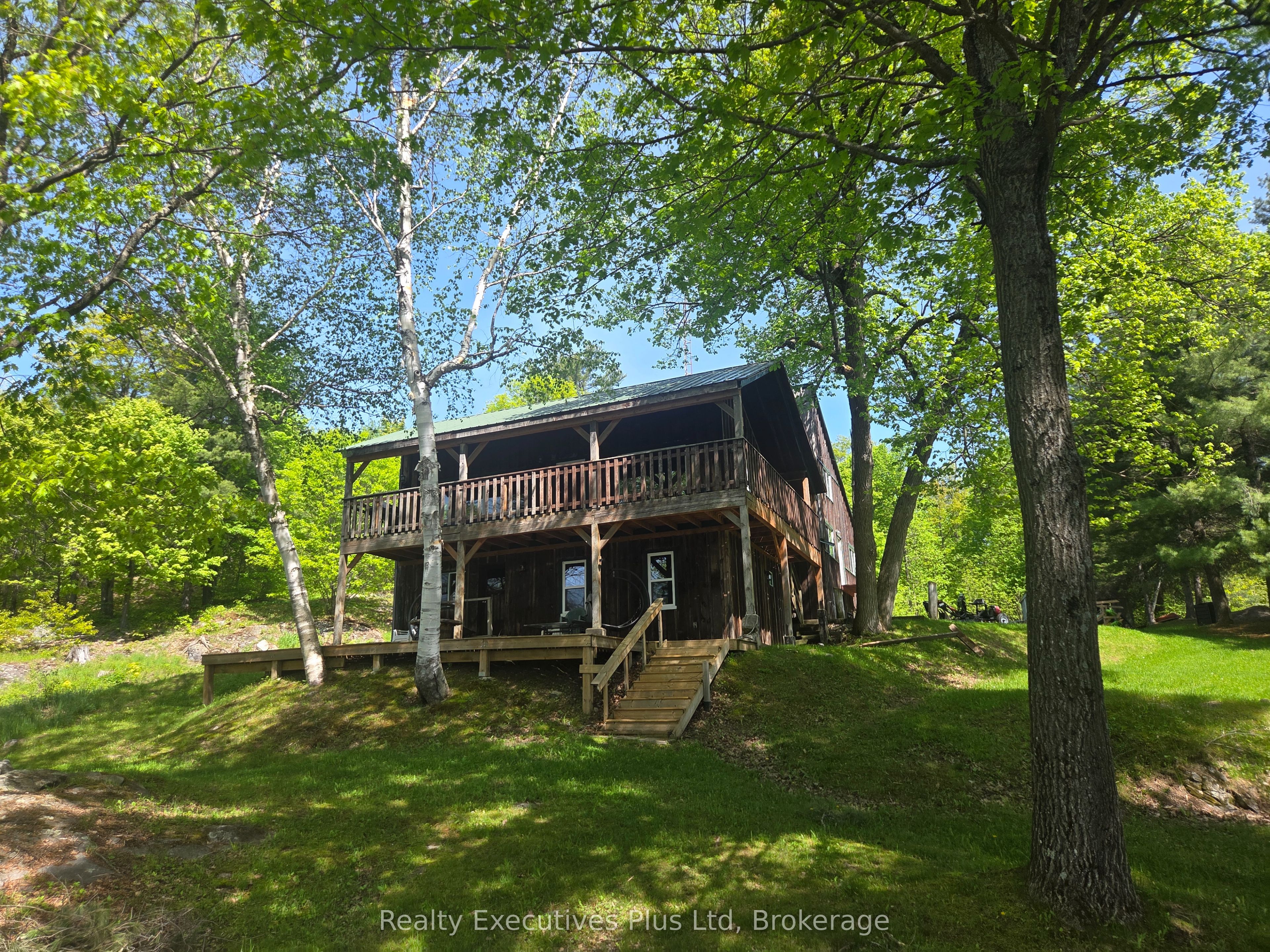 85 Ladds Road Property Photo 1