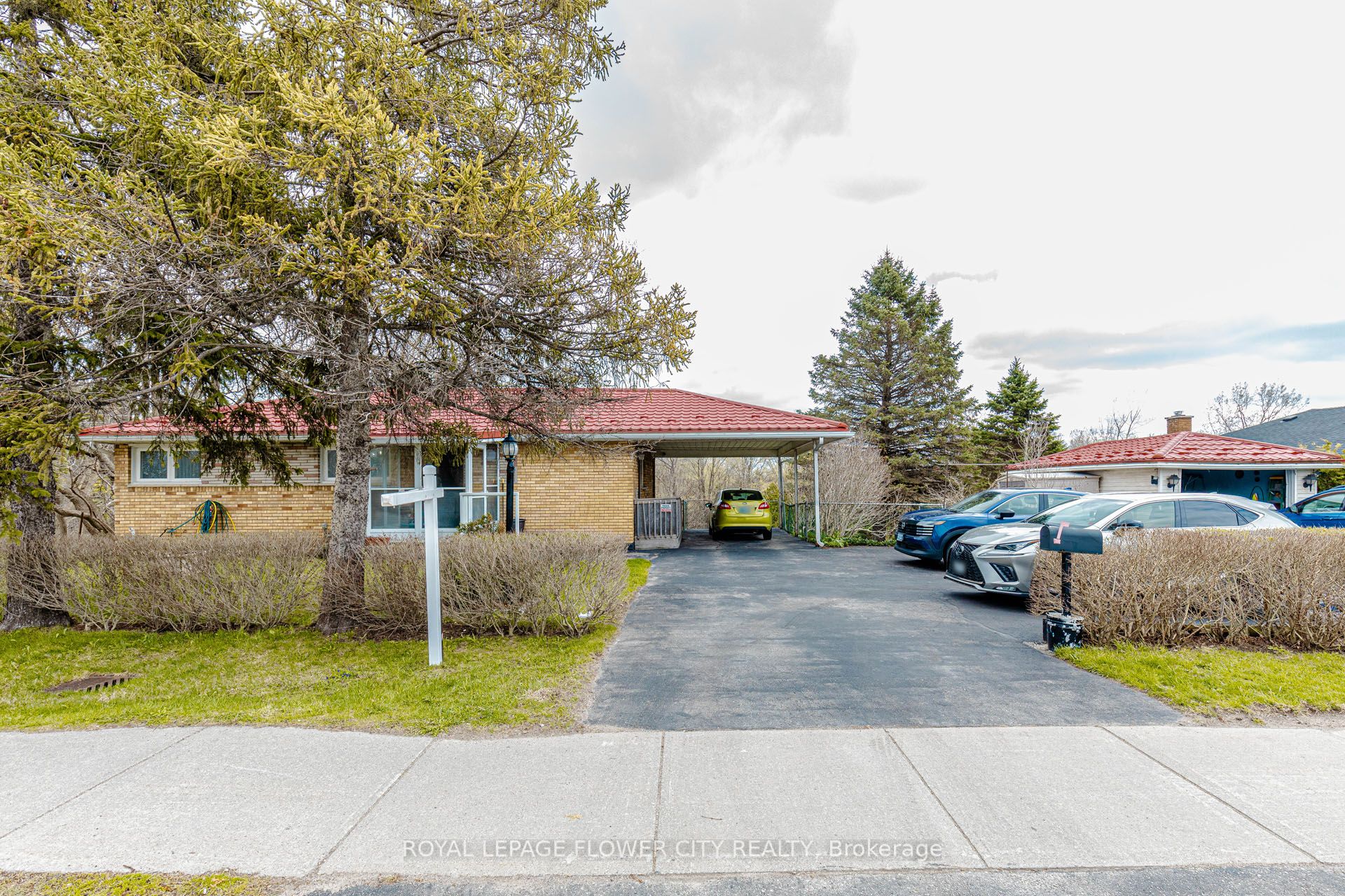 1433 Fanshawe Park Road E Property Photo 1