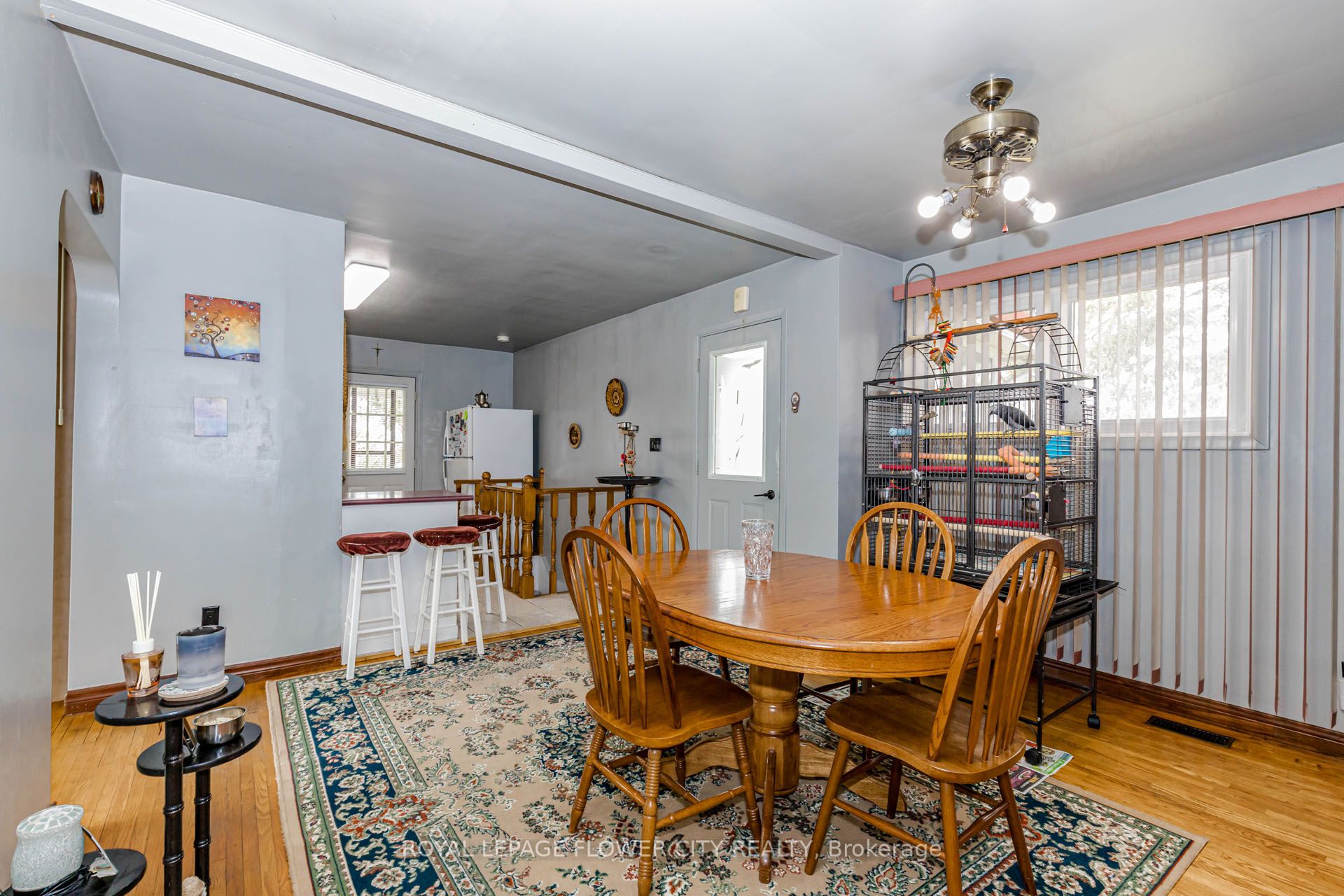 1433 Fanshawe Park Road E Property Photo 8