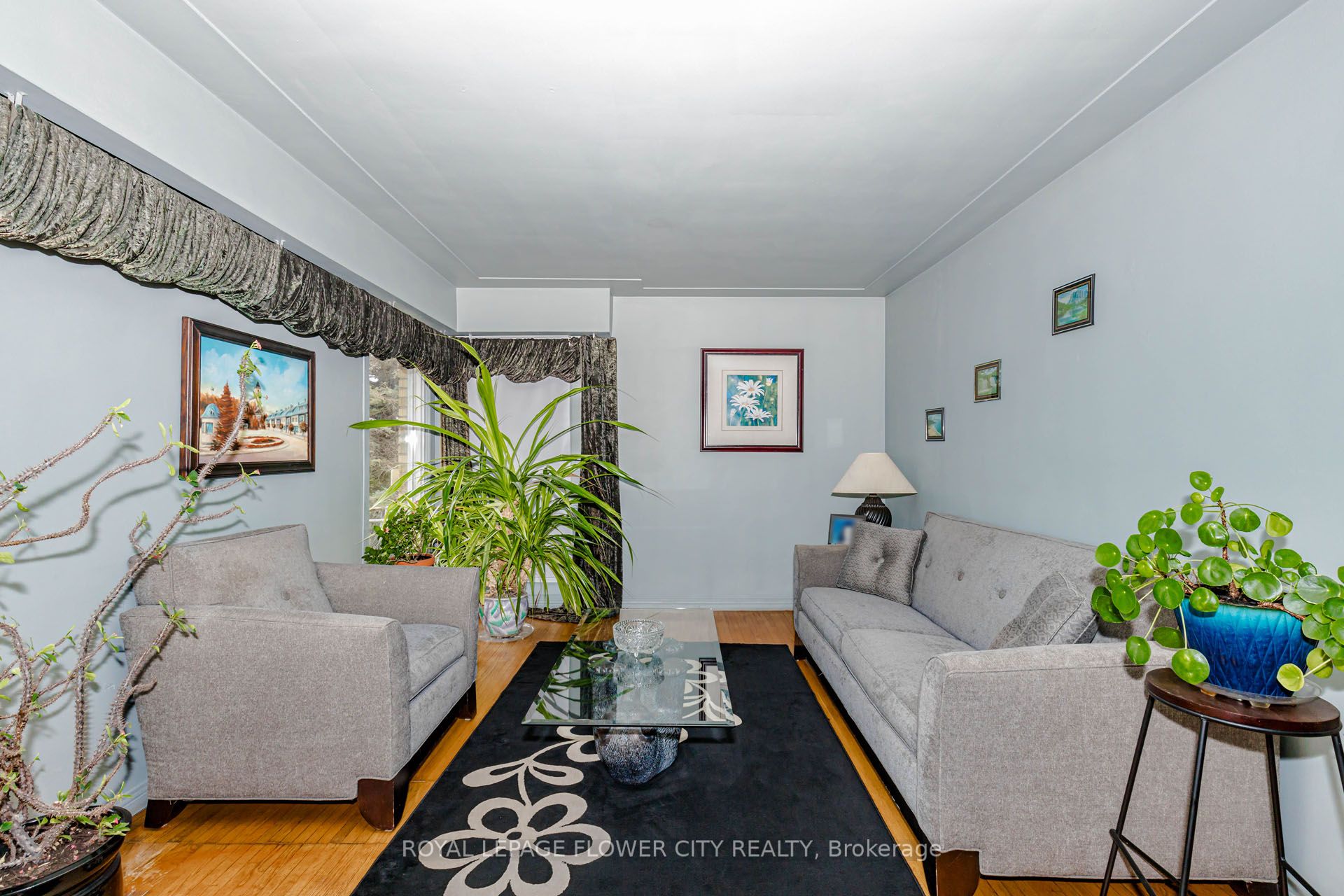 1433 Fanshawe Park Road E Property Photo 16