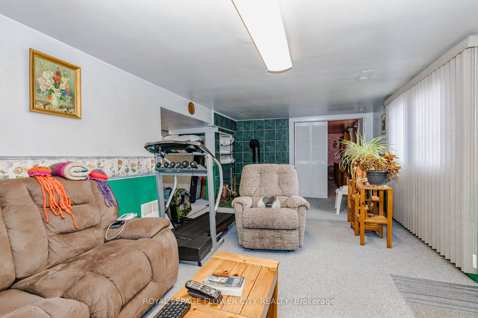 1433 Fanshawe Park Road E Property Photo 32