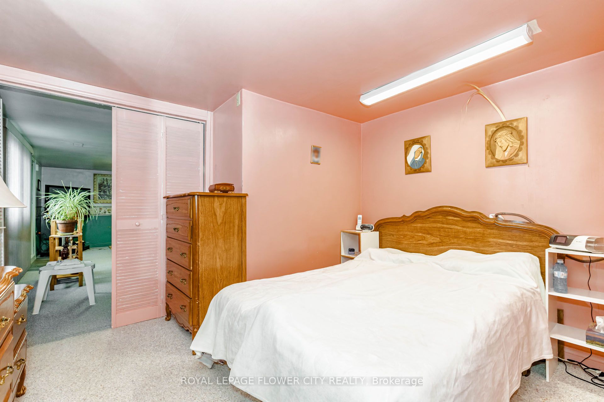 1433 Fanshawe Park Road E Property Photo 35