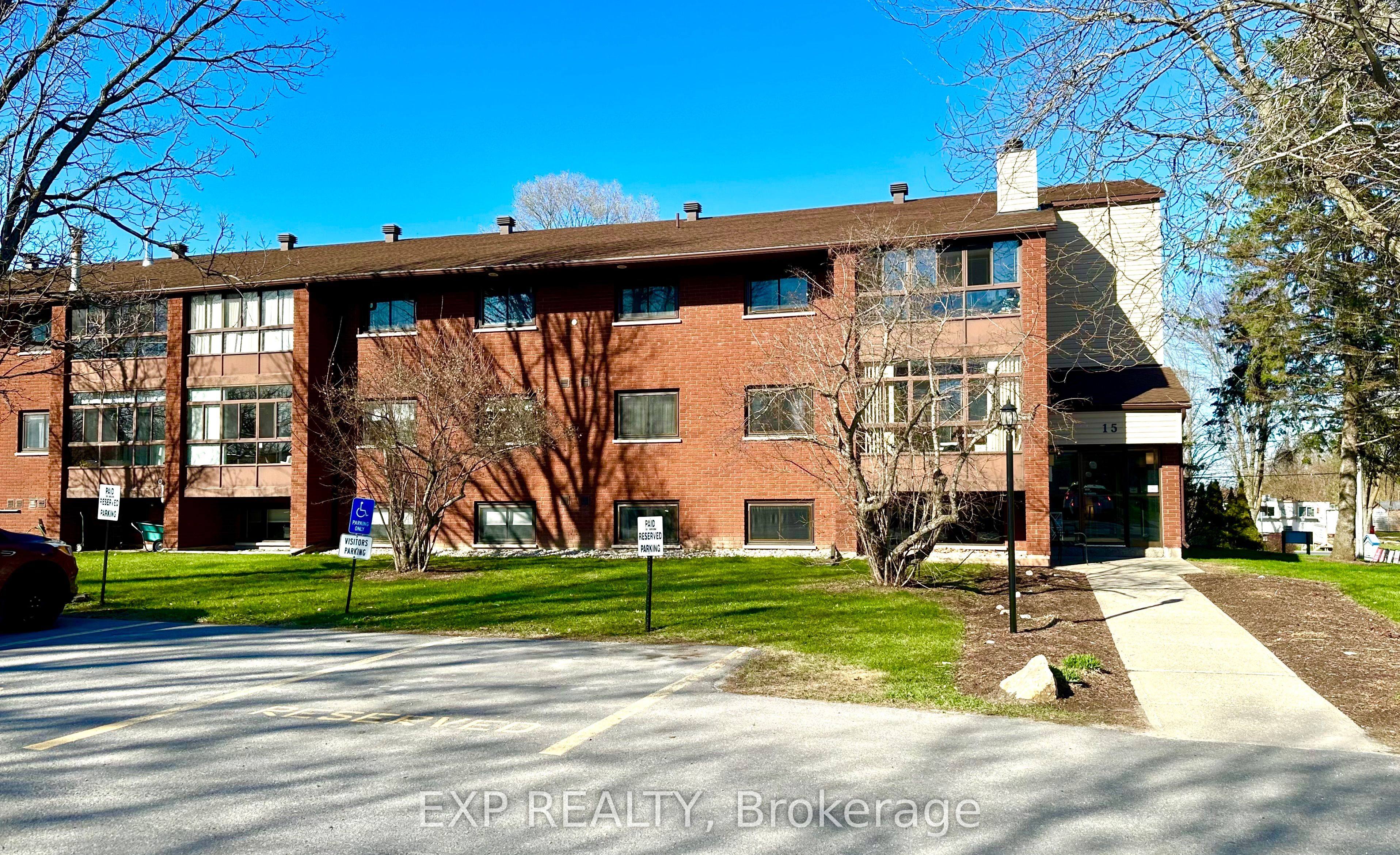 15 Findlay Avenue 208 Property Photo 2