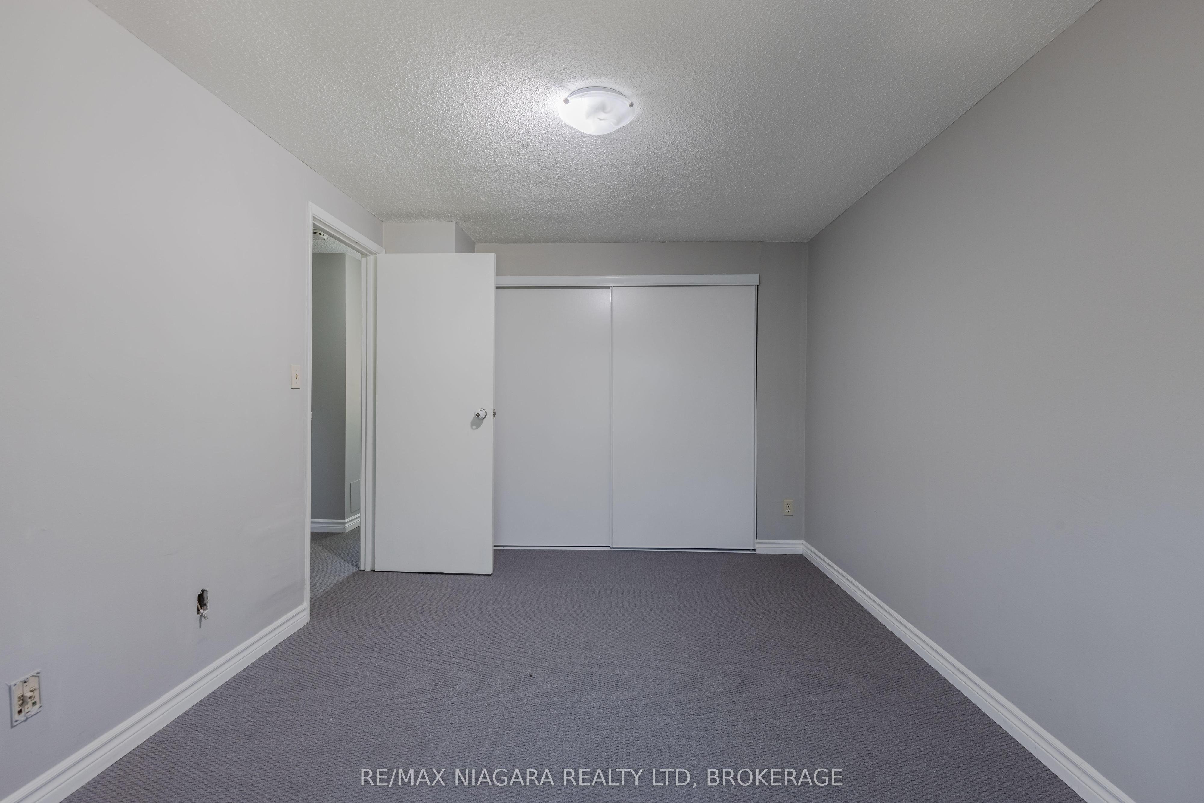 6767 Thorold Stone Road 88 Property Photo 15