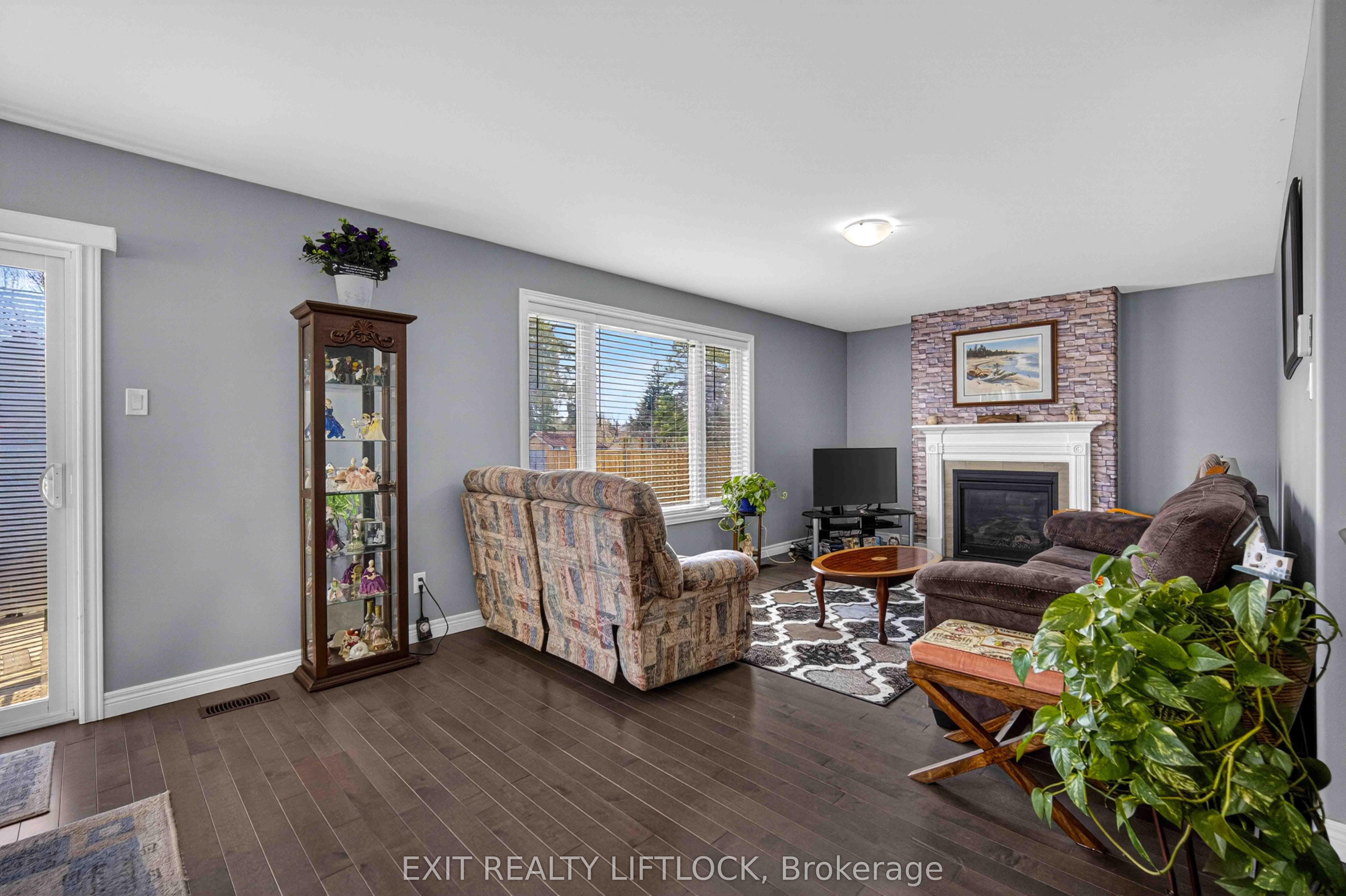 44 Helen Street Property Photo 13