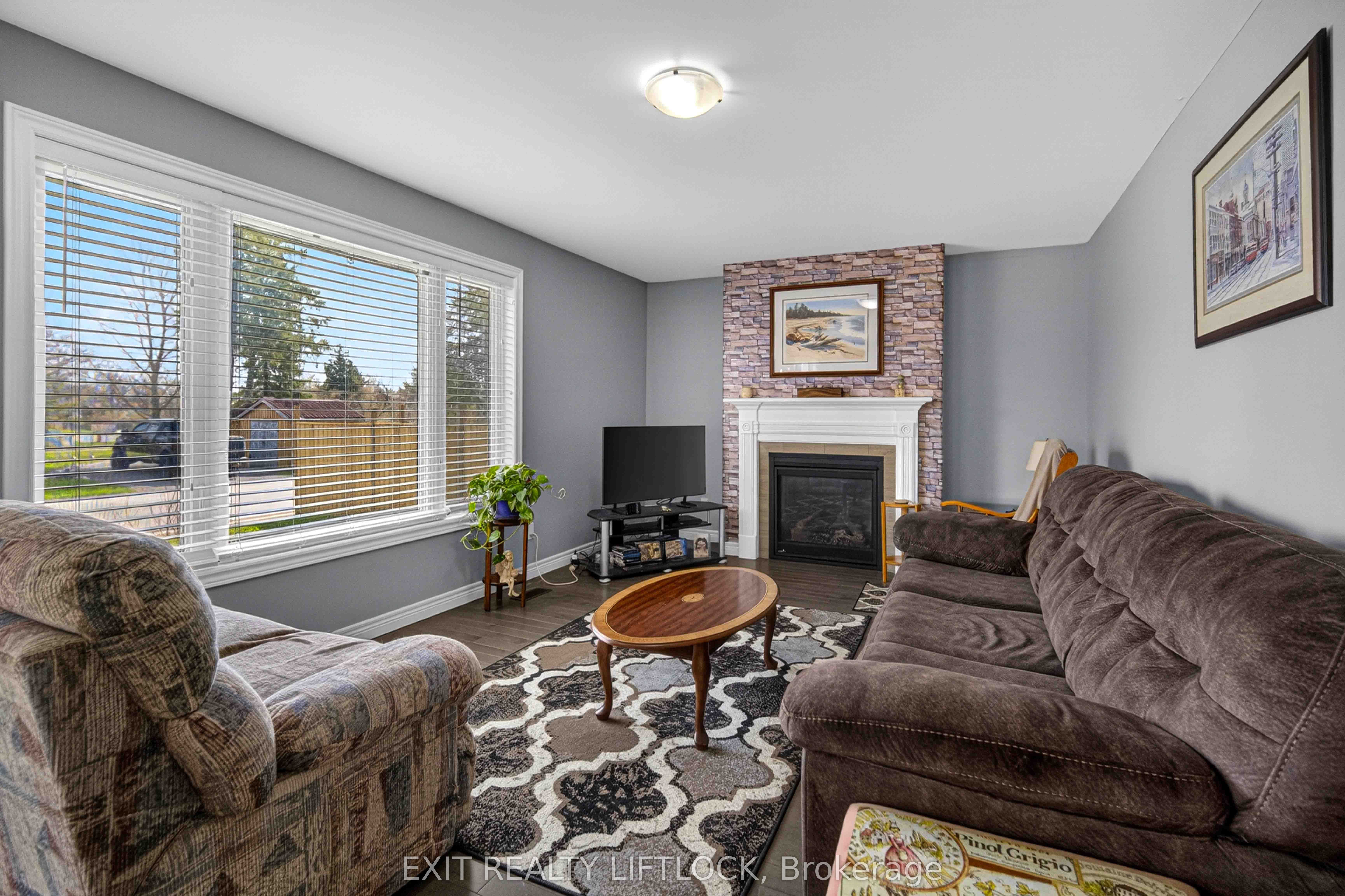 44 Helen Street Property Photo 14