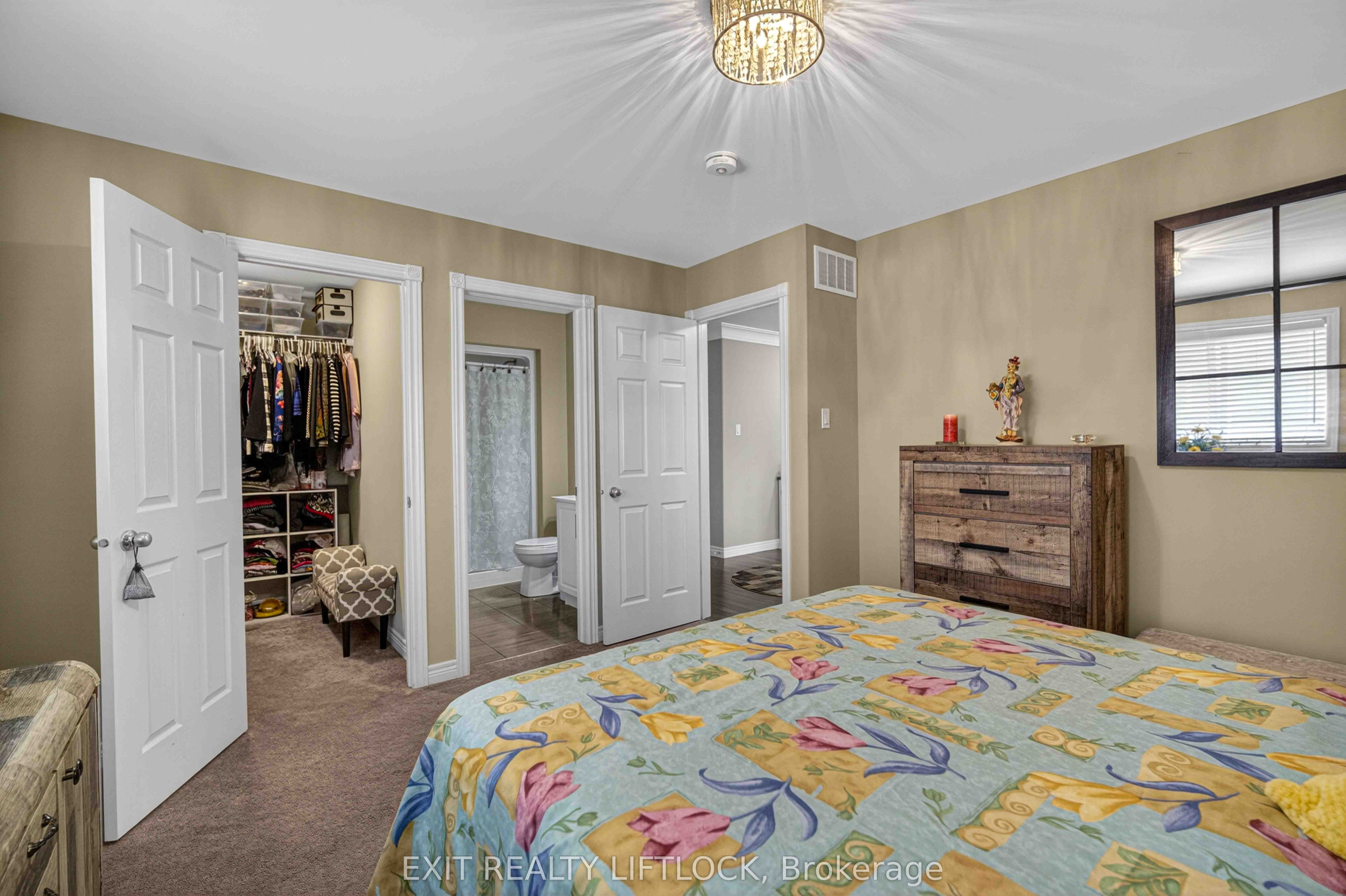 44 Helen Street Property Photo 17