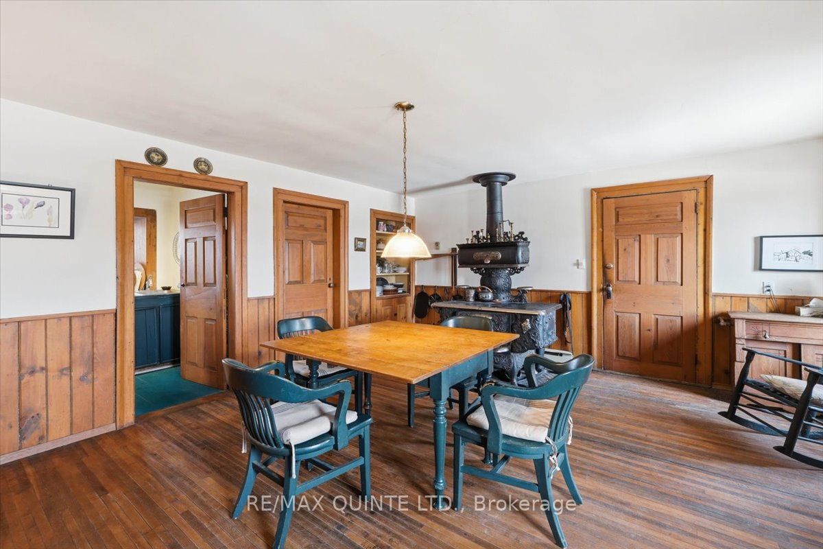 1079 Clearview Road Property Photo 16