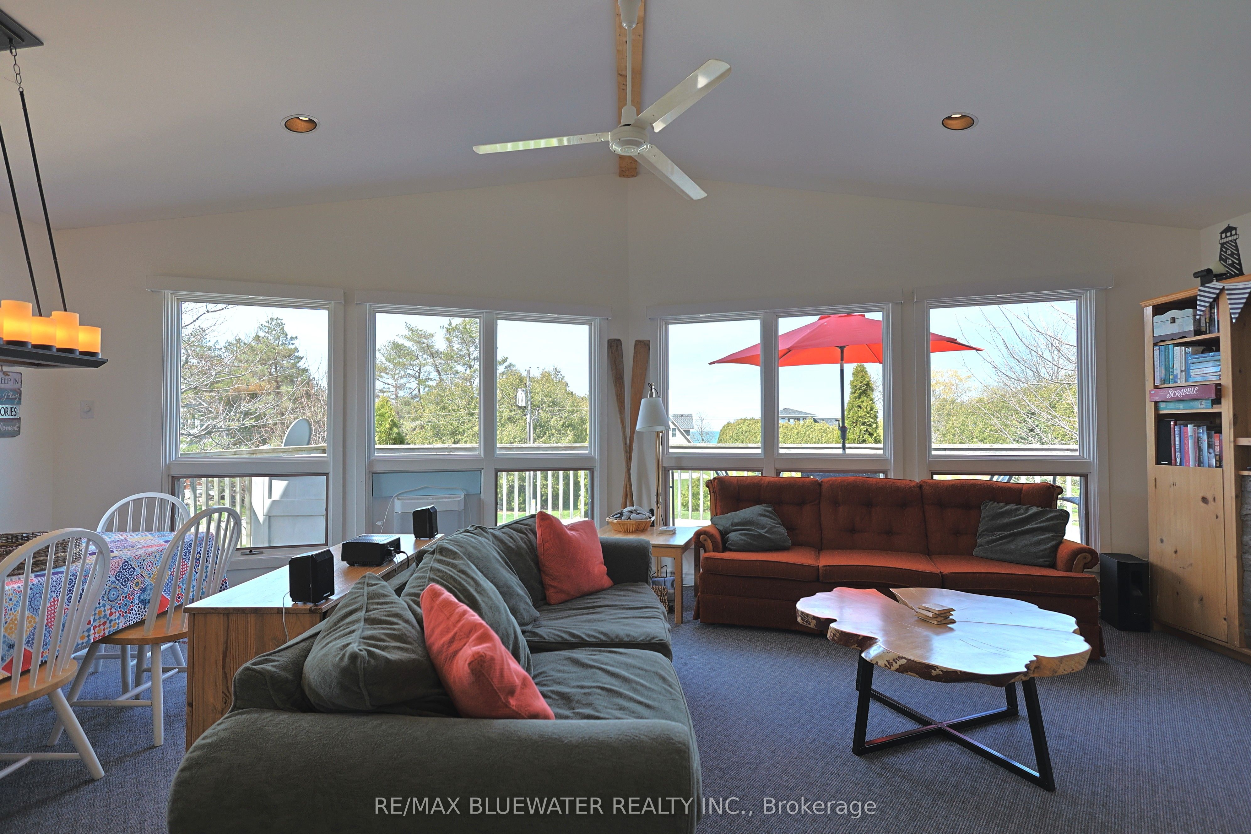 74156 Bluehaven Beach Drive Property Photo 17