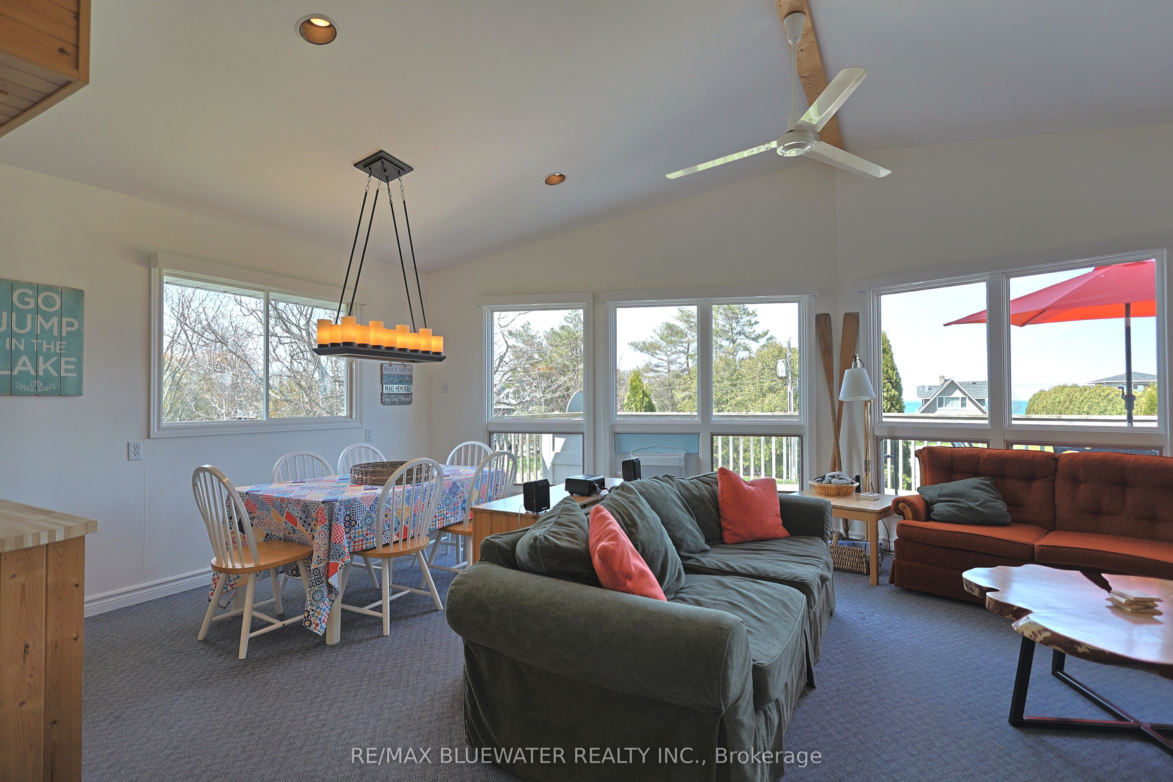 74156 Bluehaven Beach Drive Property Photo 18