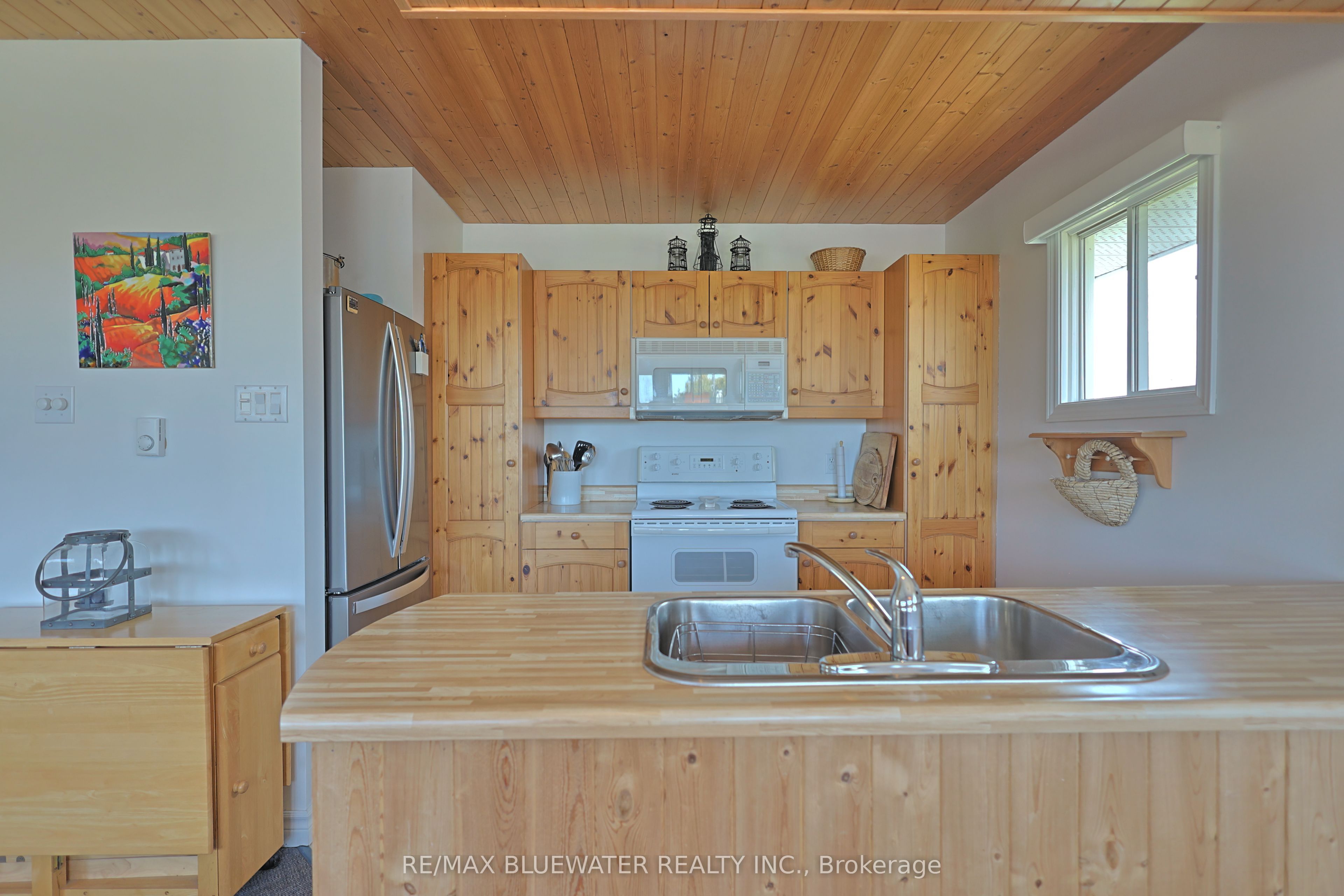 74156 Bluehaven Beach Drive Property Photo 23