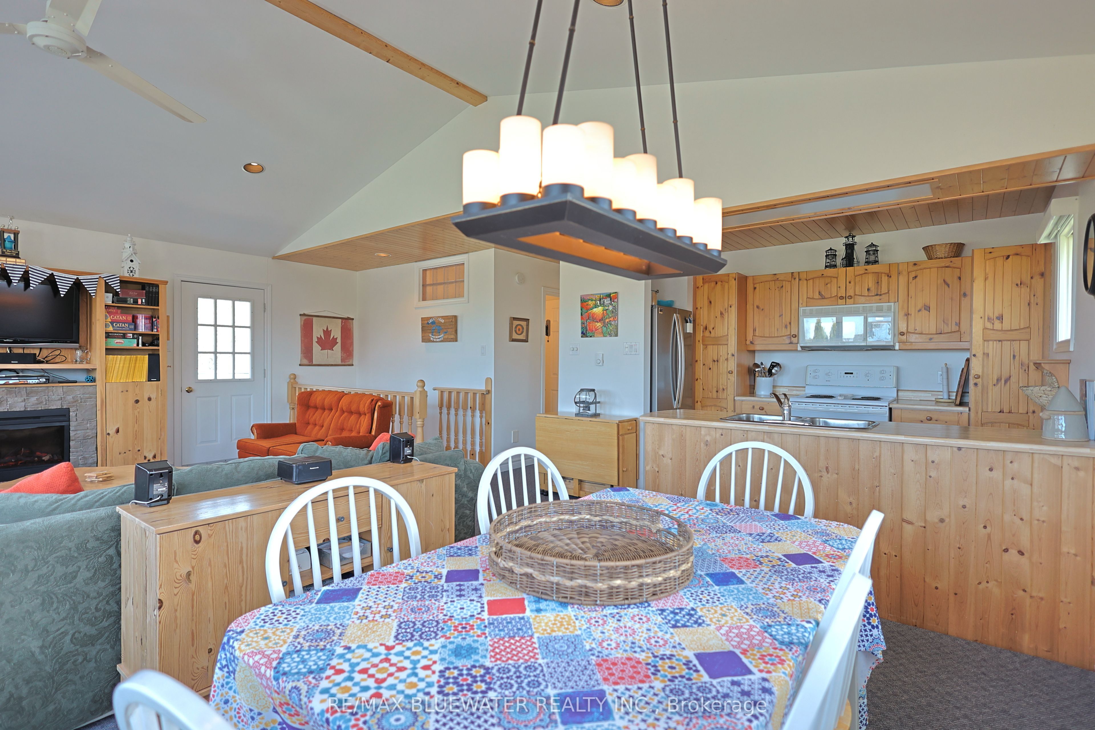 74156 Bluehaven Beach Drive Property Photo 25