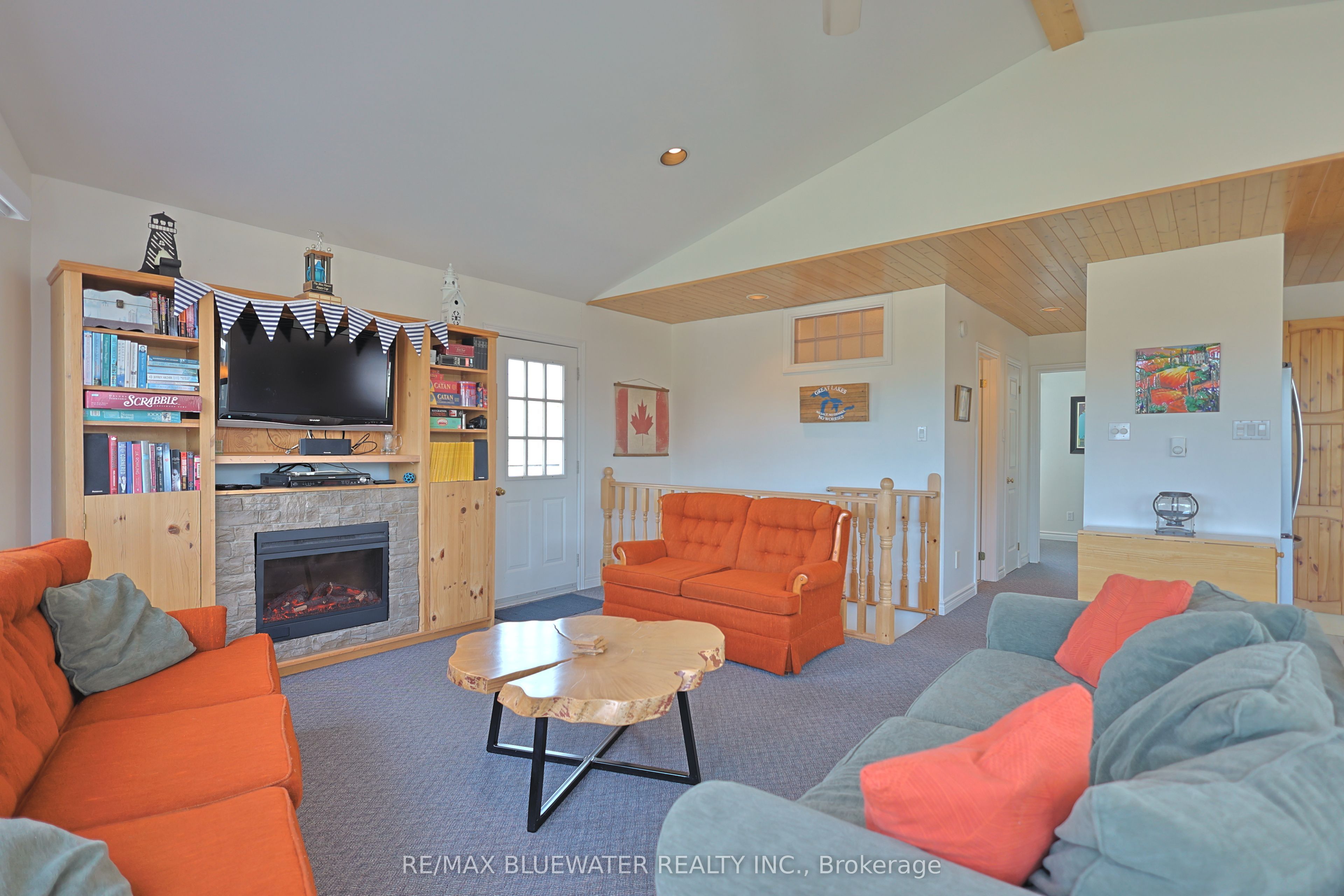 74156 Bluehaven Beach Drive Property Photo 26