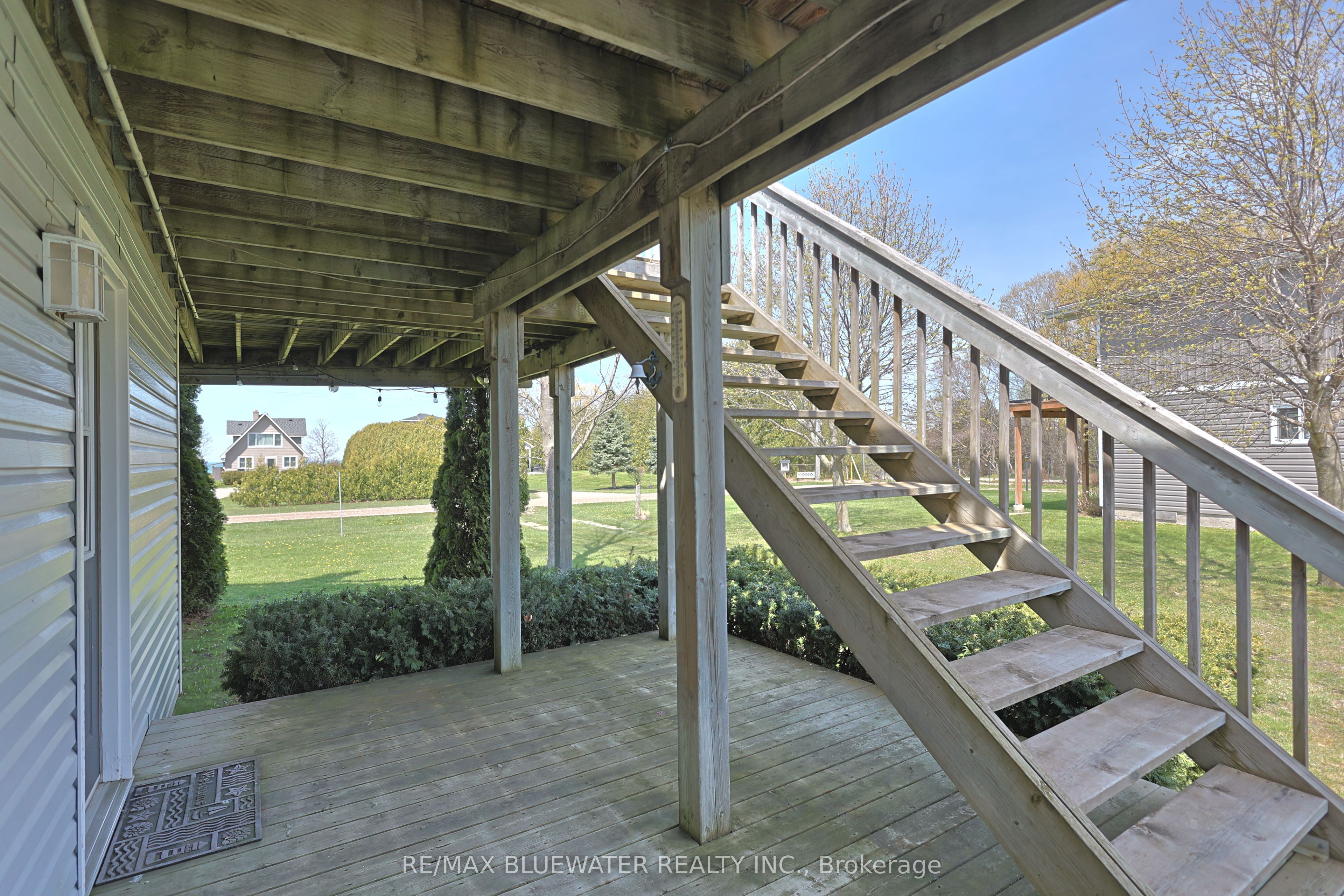 74156 Bluehaven Beach Drive Property Photo 39