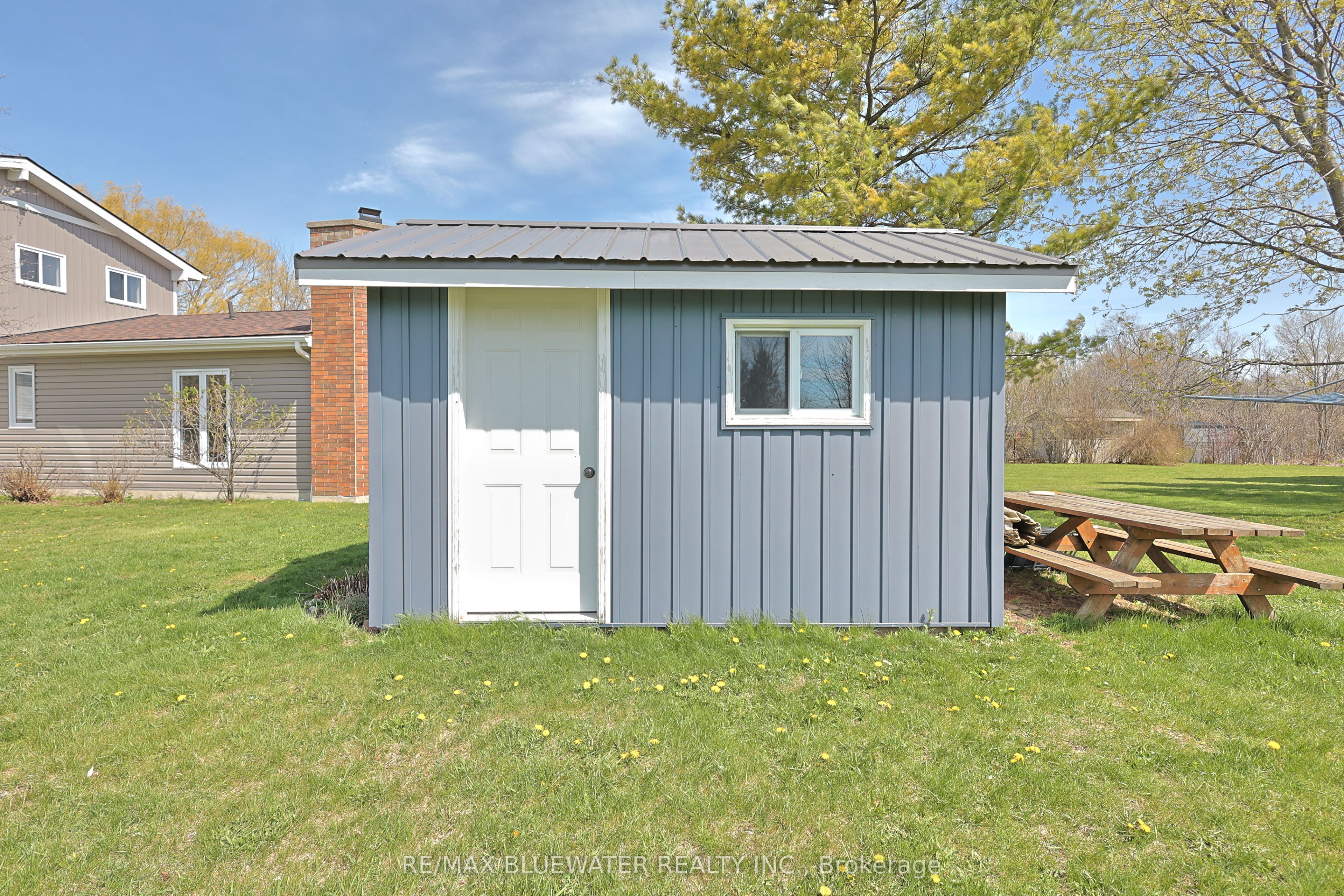 74156 Bluehaven Beach Drive Property Photo 42