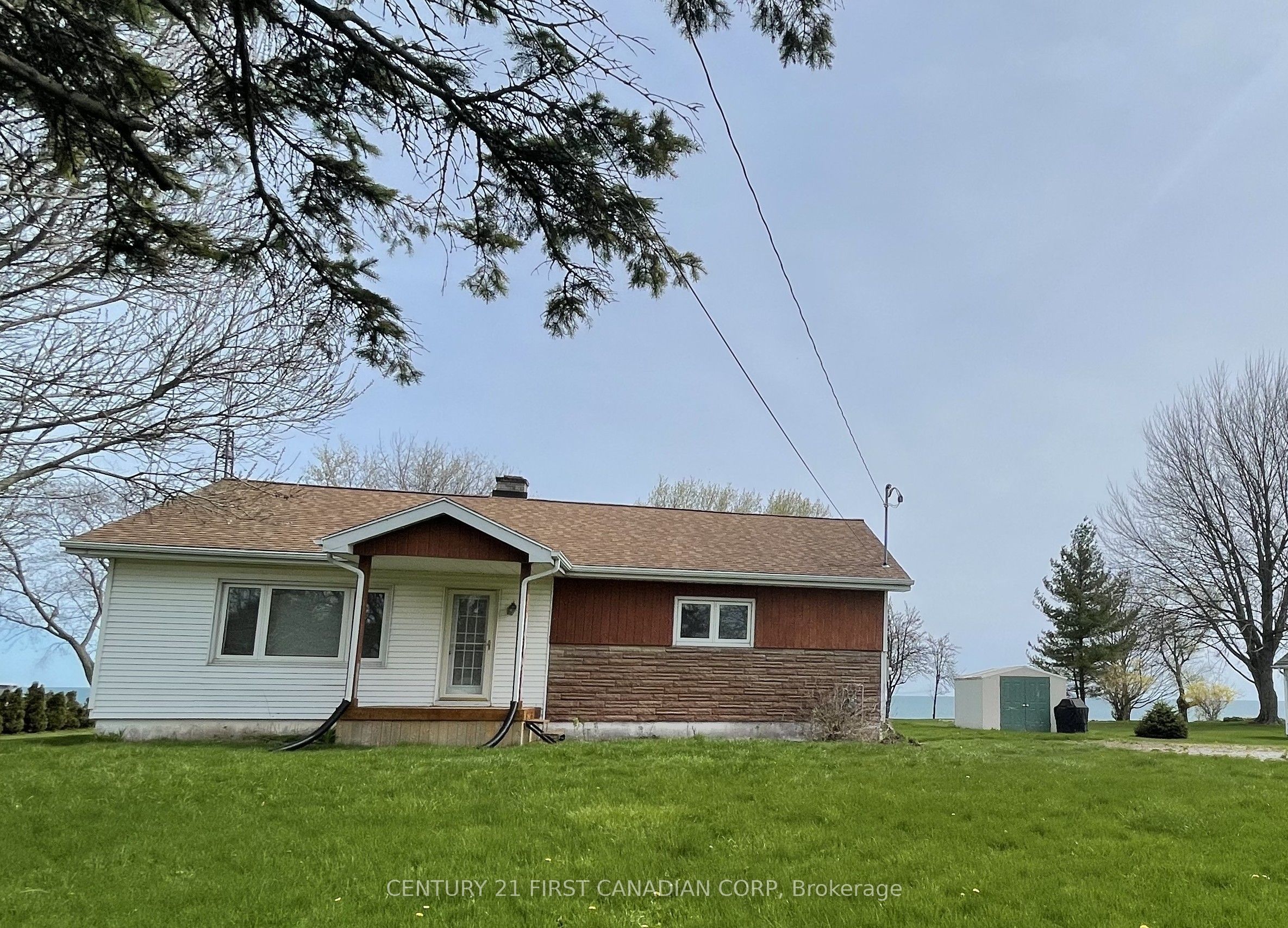 4578 Talbot Trail Property Photo 2