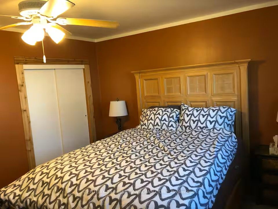 4578 Talbot Trail Property Photo 18